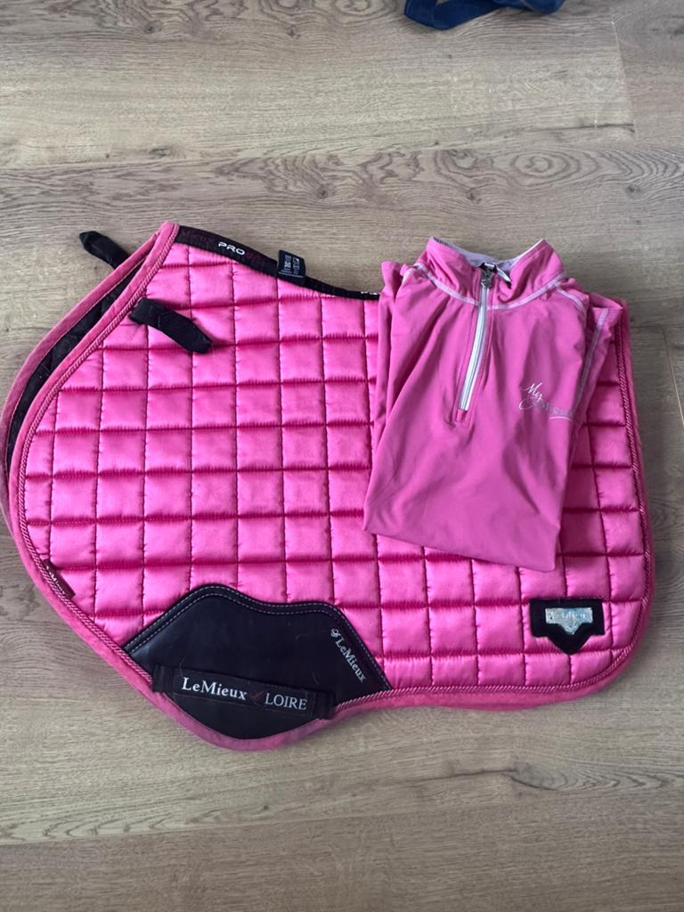 Loire spring dekje lemieux maat L+baselayer maat 38/UK 10, Dieren en Toebehoren, Paarden en Pony's | Dekens en Dekjes, Full (L)