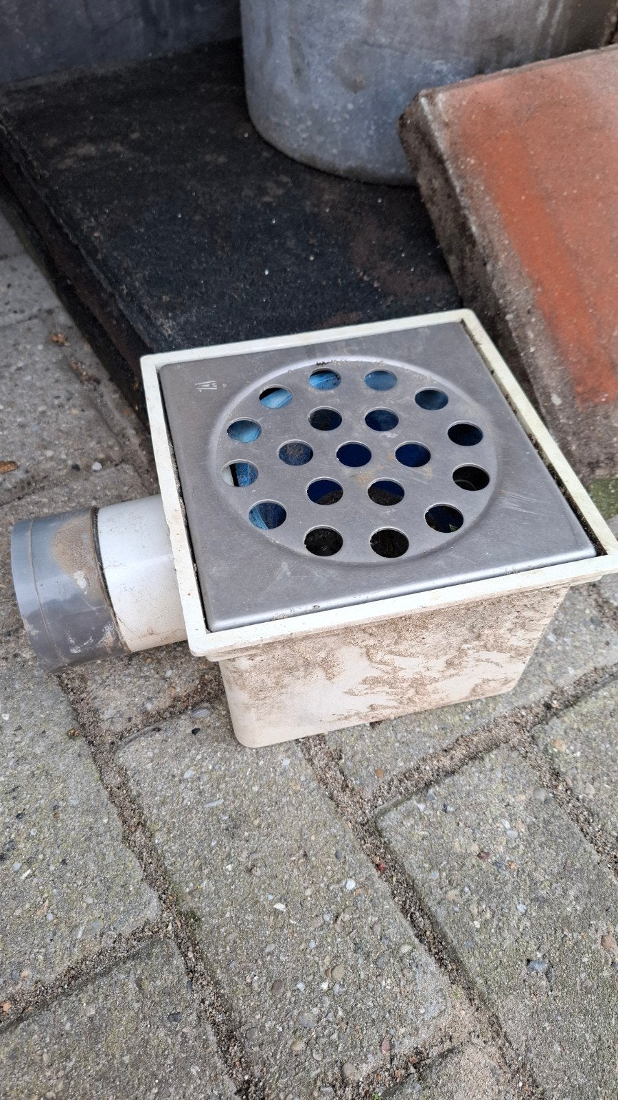kolk / afvoer putje, Doe-het-zelf en Verbouw, Ophalen, Afvoer, Pvc, Minder dan 2 meter