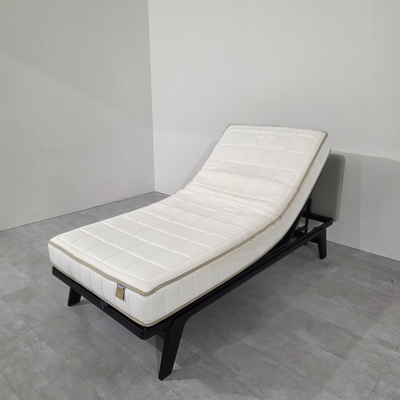 Auping Original Elektrisch Bed 90x200 M1, 90 cm, Eenpersoons, ., Zwart