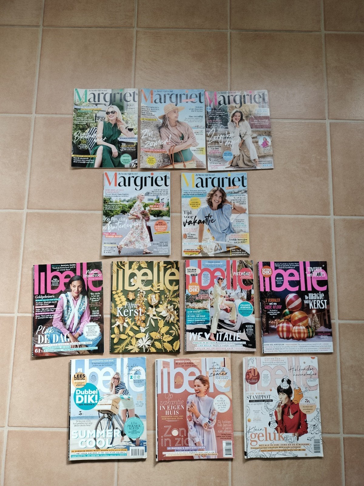 5x Margriet 2026 en 7x Libelle diverse jaargangen, Ophalen of Verzenden, Gelezen, Damesbladen