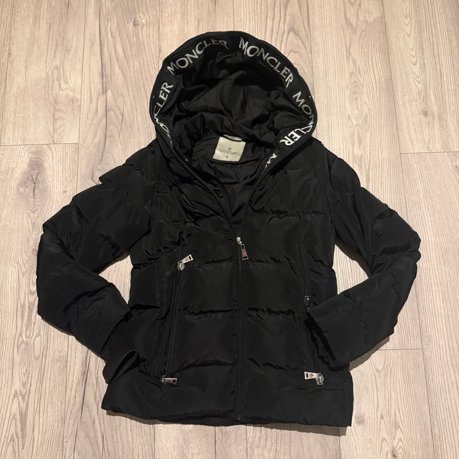 Moncler Puffer, Kleding | Dames, Jassen | Winter, Ophalen of Verzenden, Zo goed als nieuw, Maat 38/40 (M), Zwart