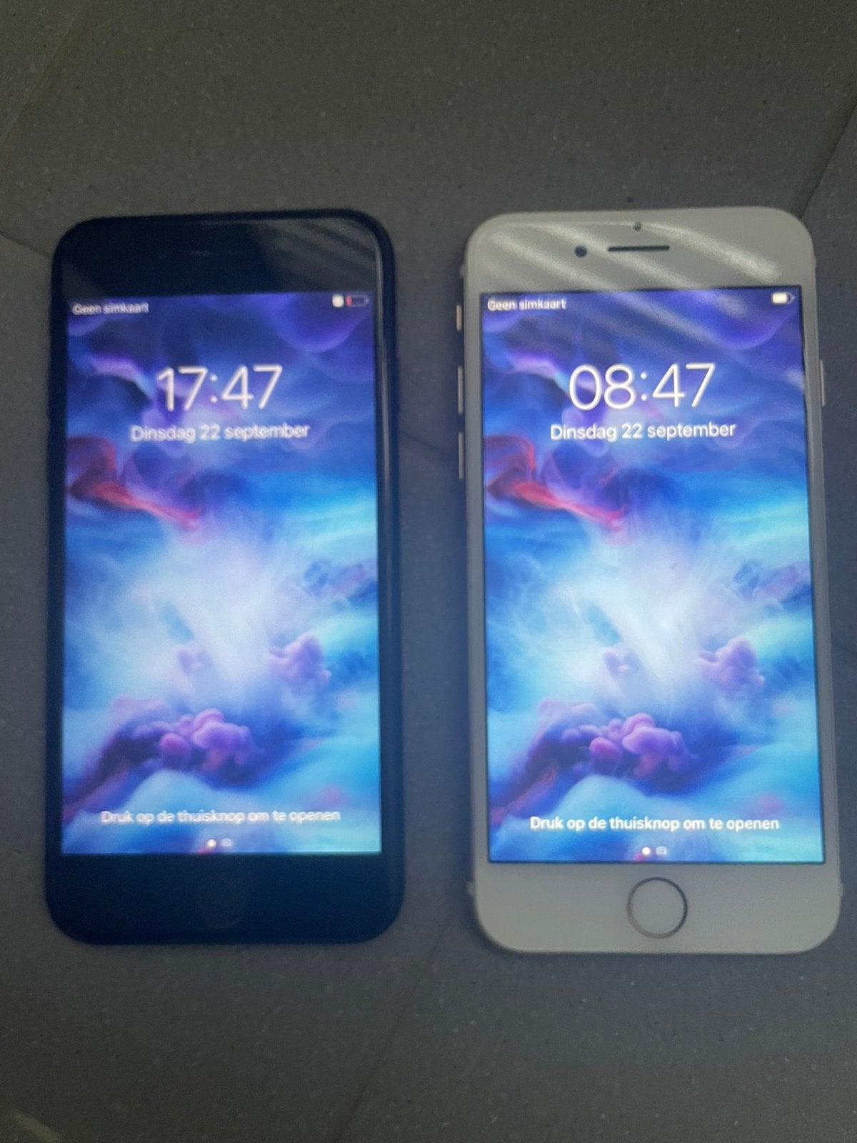 In nieuwstaat 2 x Iphone 7 32gb., Telecommunicatie, Ophalen, Zwart, 32 GB, Zo goed als nieuw