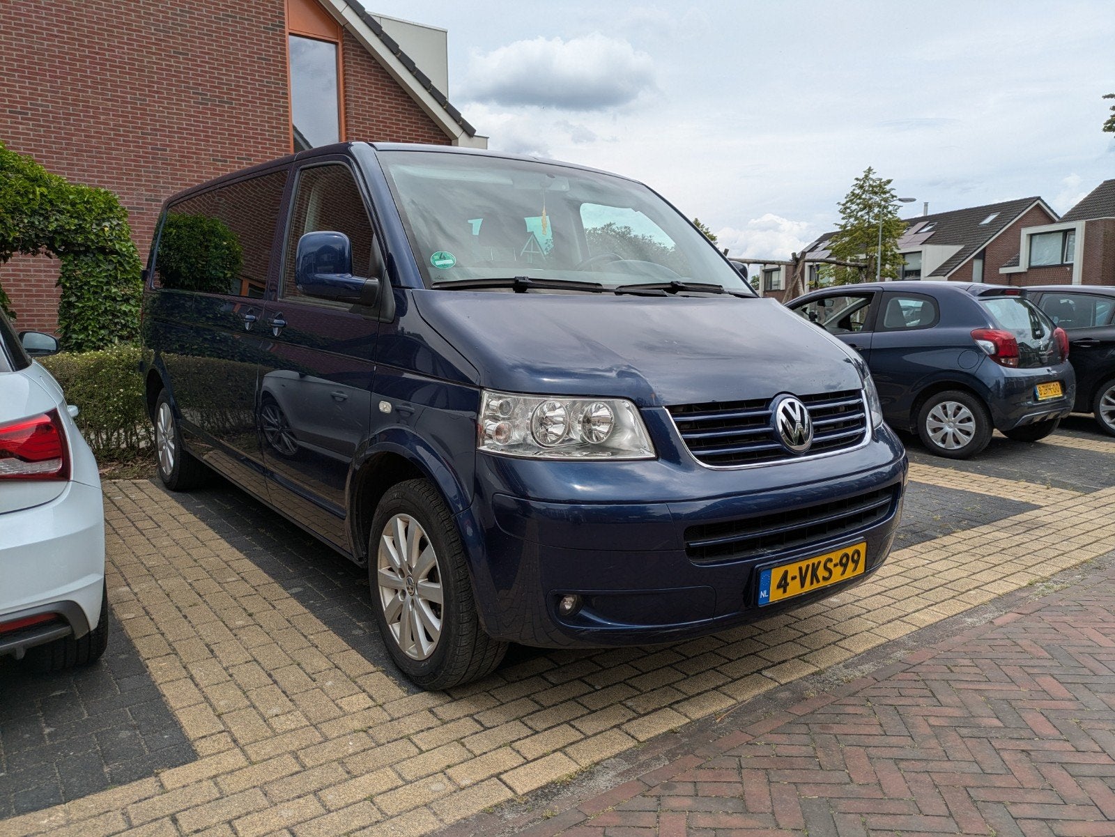 Volkswagen transporter caravelle 2.5TDI, Auto's, Voorwielaandrijving, Stof, Electronic Stability Program (ESP), 2155 kg