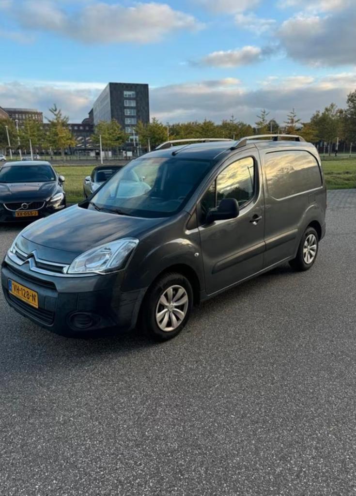 Citroën Berlingo 1.6 HDI 66KW 2014 automaat, Auto's, Automaat, Euro 5, 1295 kg, 4 cilinders