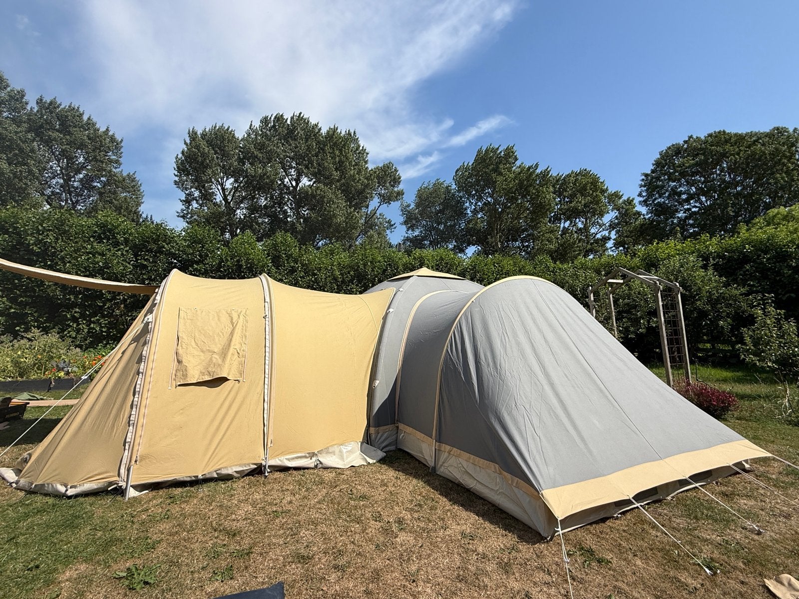 Karsten 3.50 tent met slaapaanbouw en combiluifel, Ophalen, Gebruikt, Tot en met 6