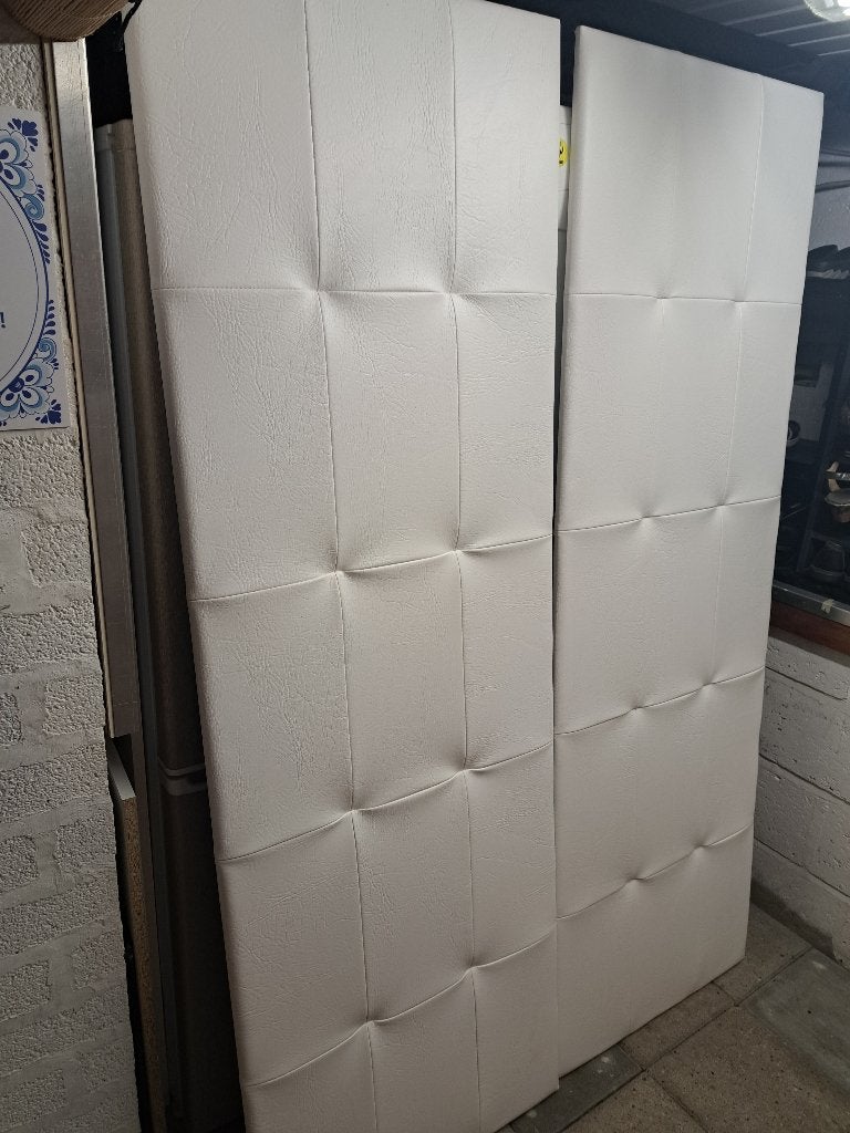 Wandpanelen, Ophalen, Zo goed als nieuw