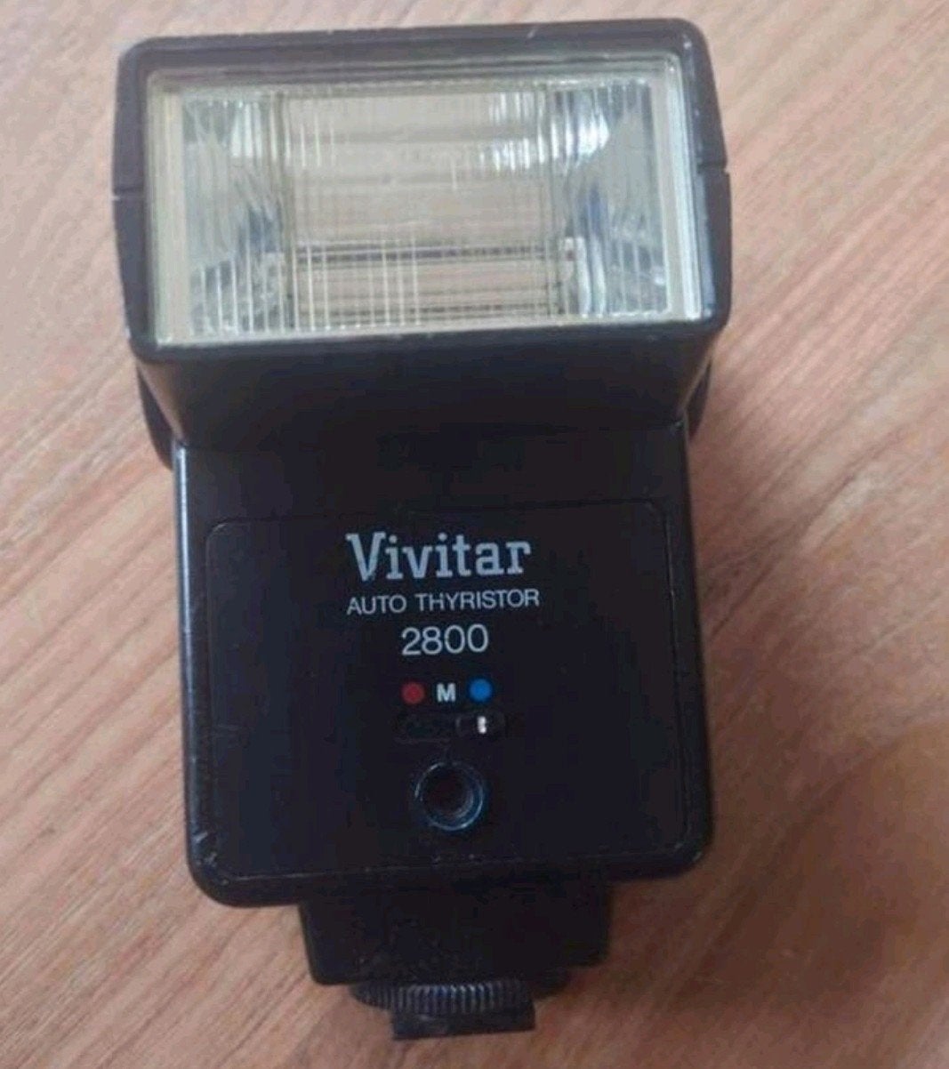 Vivitar Auto Thyristor 2800 Kantelbare Flitser, nette staat!, Ophalen of Verzenden, Gebruikt, Overige merken, Kantelbaar