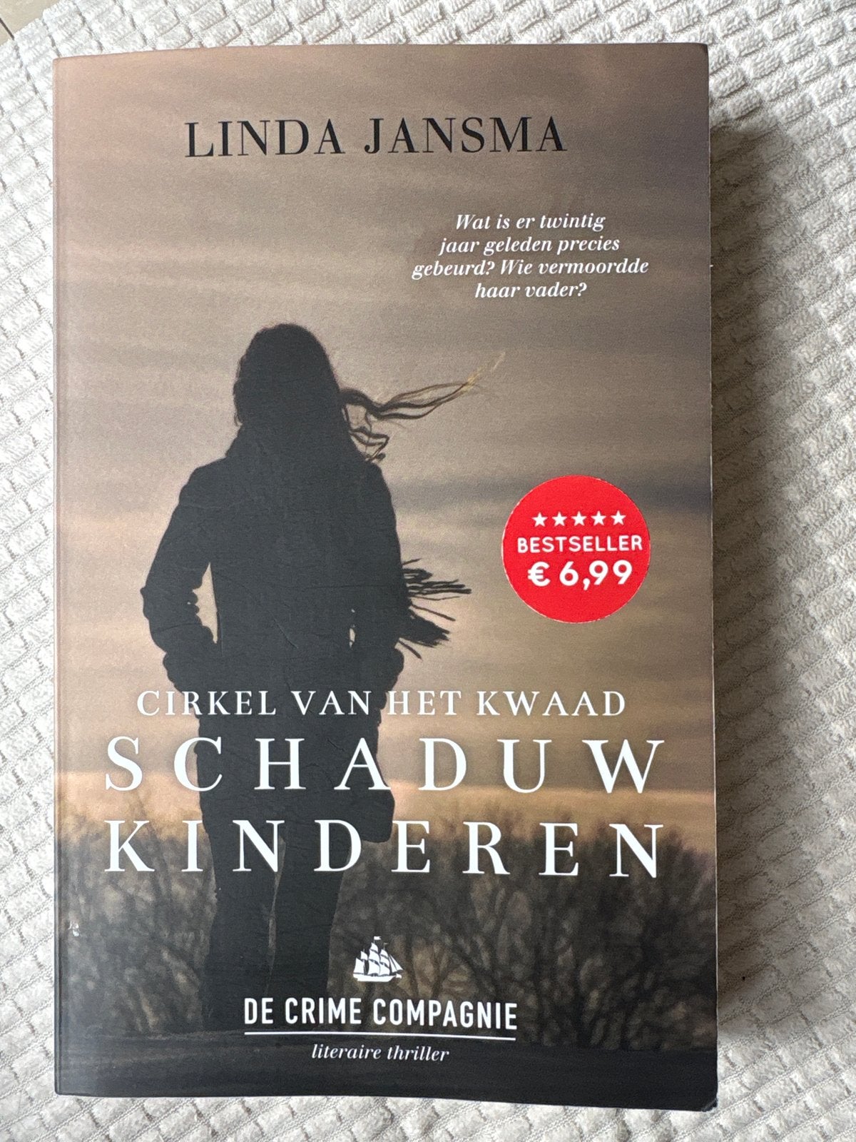 Schaduwkinderen - Linda Jansma (Literaire thriller), Ophalen of Verzenden, Gelezen