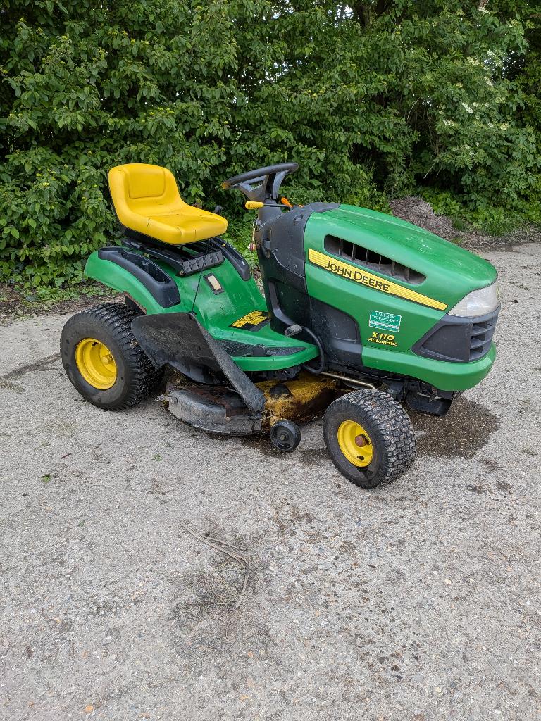 Zitmaaier John Deere X110, 1e eigenaar, Gebruikt, Ophalen, John Deere, Mulchfunctie