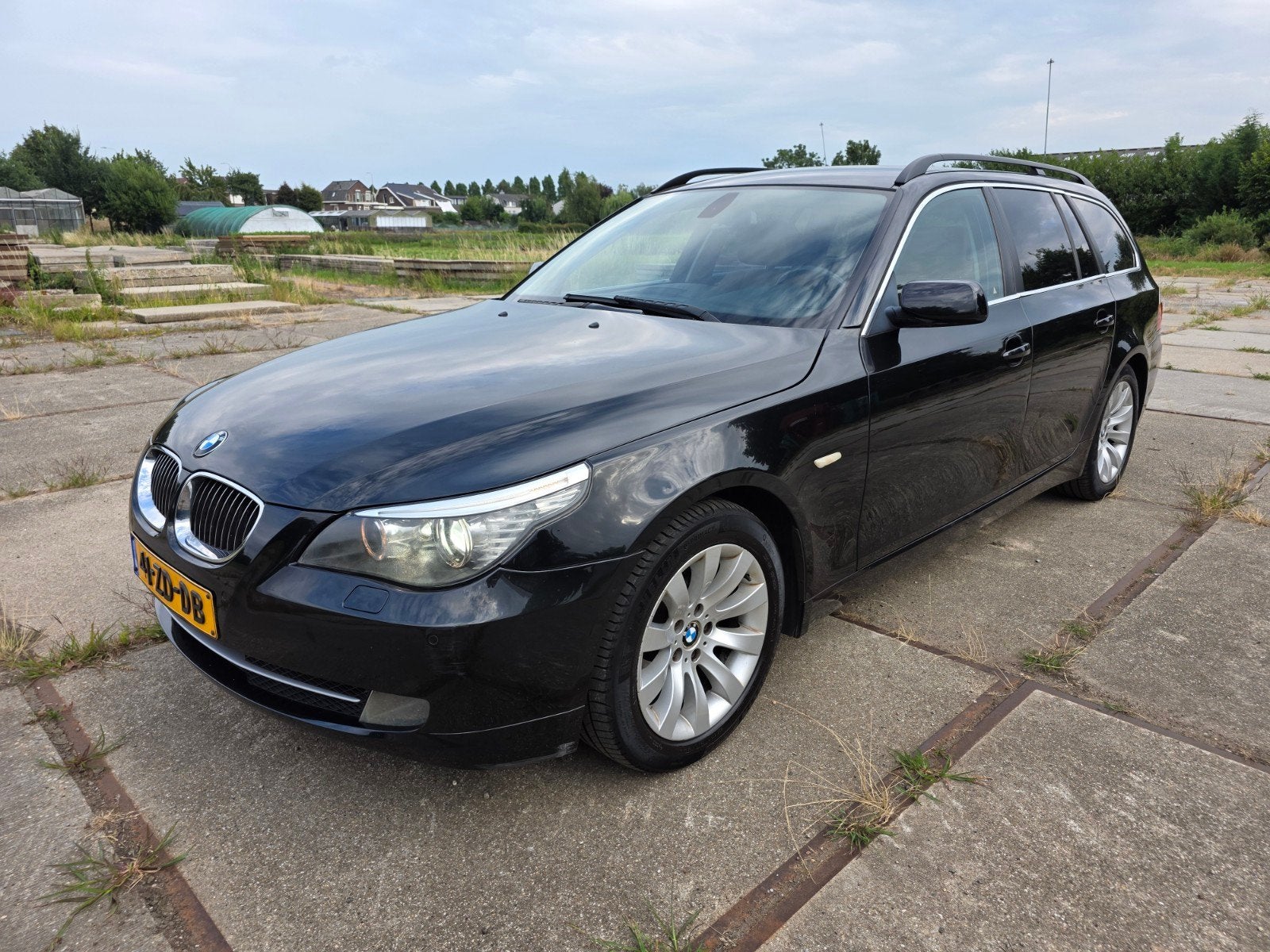 BMW 5-Serie 2.0 I 520 Touring 120KW AUT 2008 Zwart, Auto's, BMW, Automaat, Achterwielaandrijving, 1995 cc, 4 cilinders