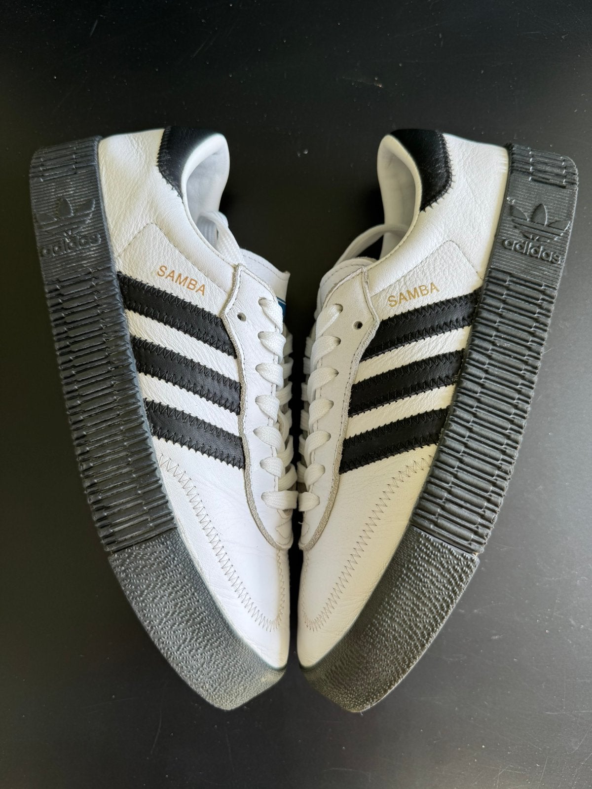 Adidas samba, echt leer maat 41,5 (26,5 cm), Kleding | Dames, Schoenen, Ophalen of Verzenden, Zo goed als nieuw, Wit, Sneakers of Gympen