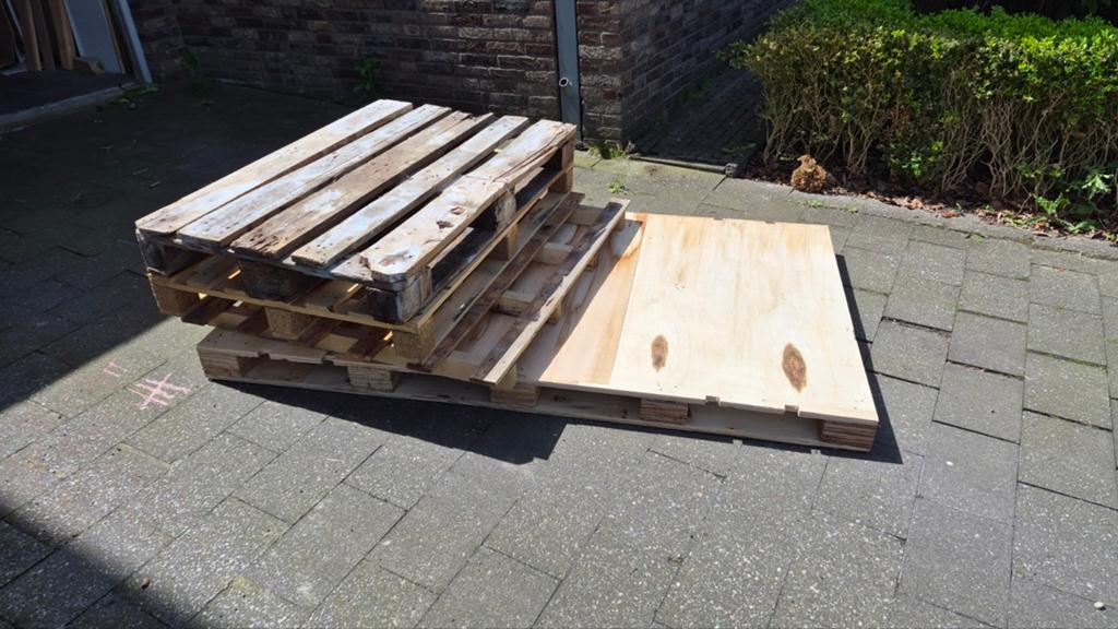 Gebruikte pallets af te halen, Ophalen, Gebruikt, 25 tot 50 mm, Pallet