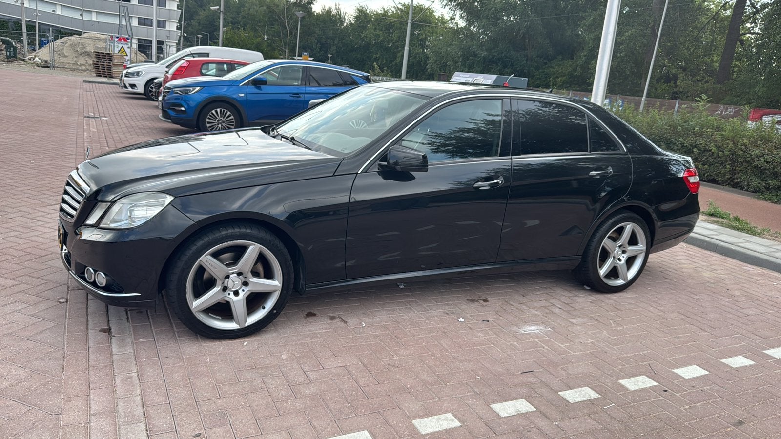 Mercedes-Benz E-Klasse E220cdi Sedan Aut5 W212 2010 Zwart, Automaat, Achterwielaandrijving, 4 cilinders, 2000 kg