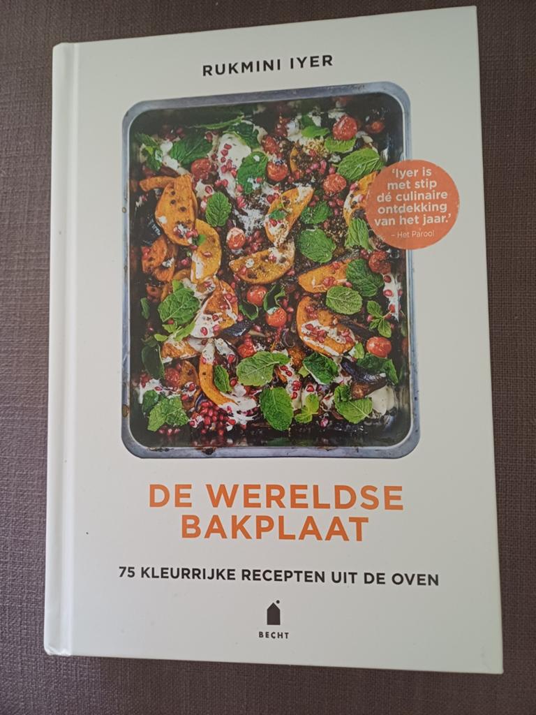 De wereldse bakplaat - Rukmini Iyer., Boeken, Ophalen of Verzenden