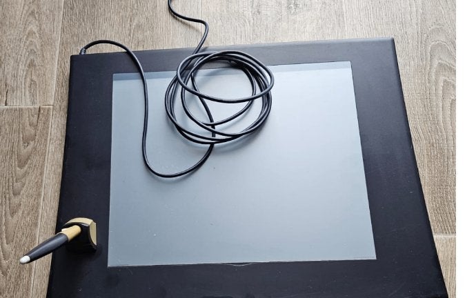 Wacom tablet Intuos 2 A4-formaat Model XD-0912-U, Ophalen, Gebruikt, Bedraad, Walcom
