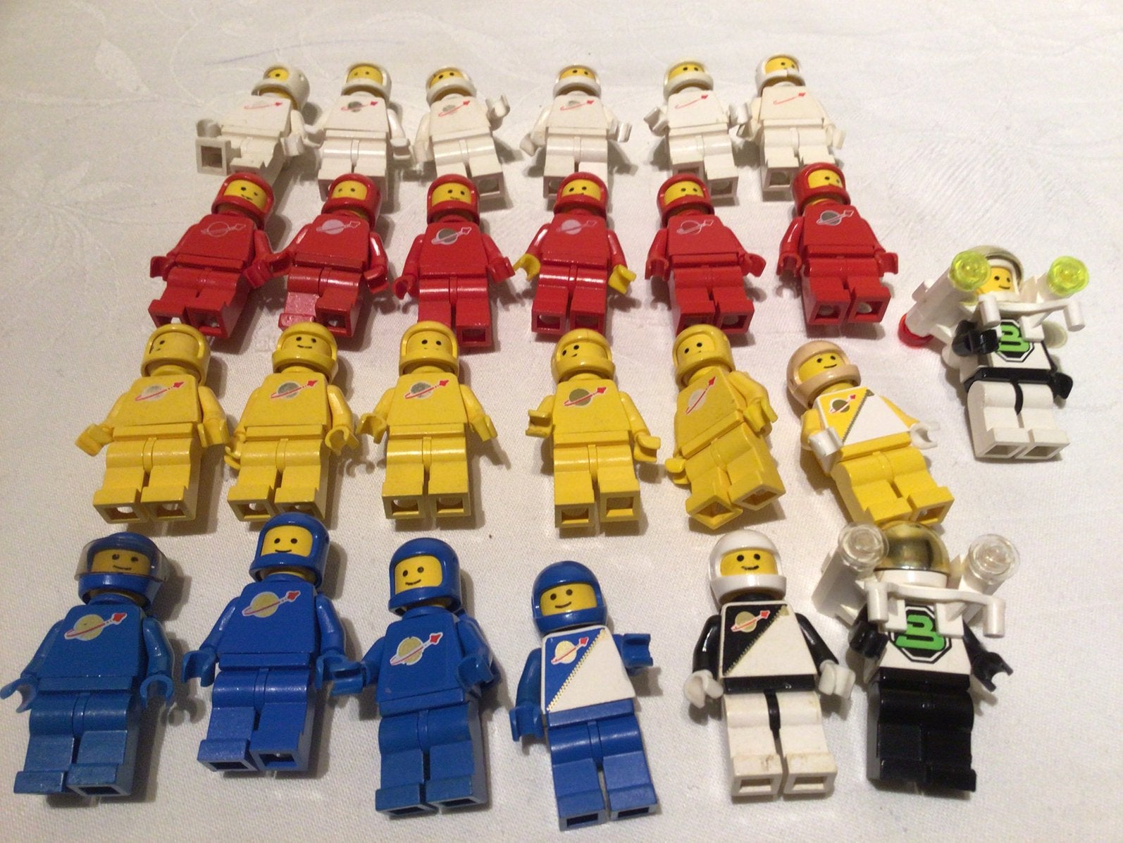 Popjes van lego, Ophalen