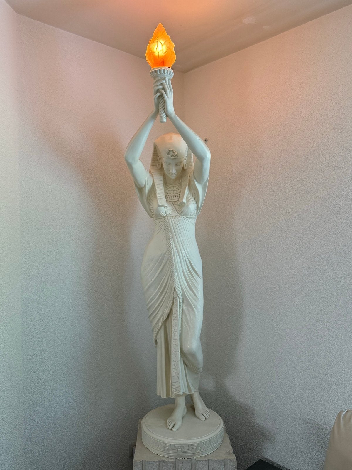 Grote Egyptische Godin Toorts Lamp - Uniek Design, Overige merken, Gebruikt, Kunststof, Beige