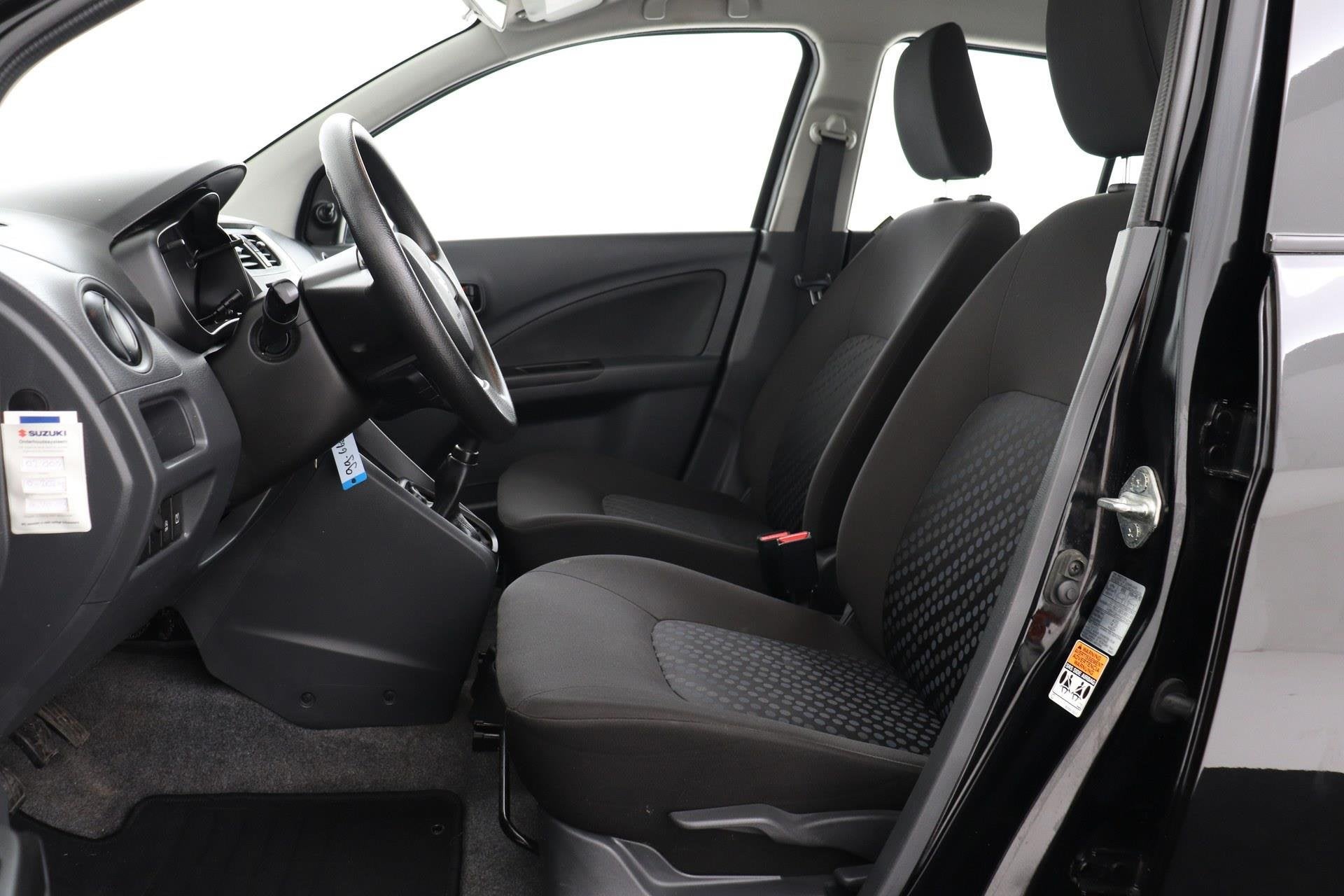 Suzuki Celerio 1.0 Comfort | Navigatie | Parkeersensoren | O, Auto's, Stof, Gebruikt, 400 kg, Origineel Nederlands