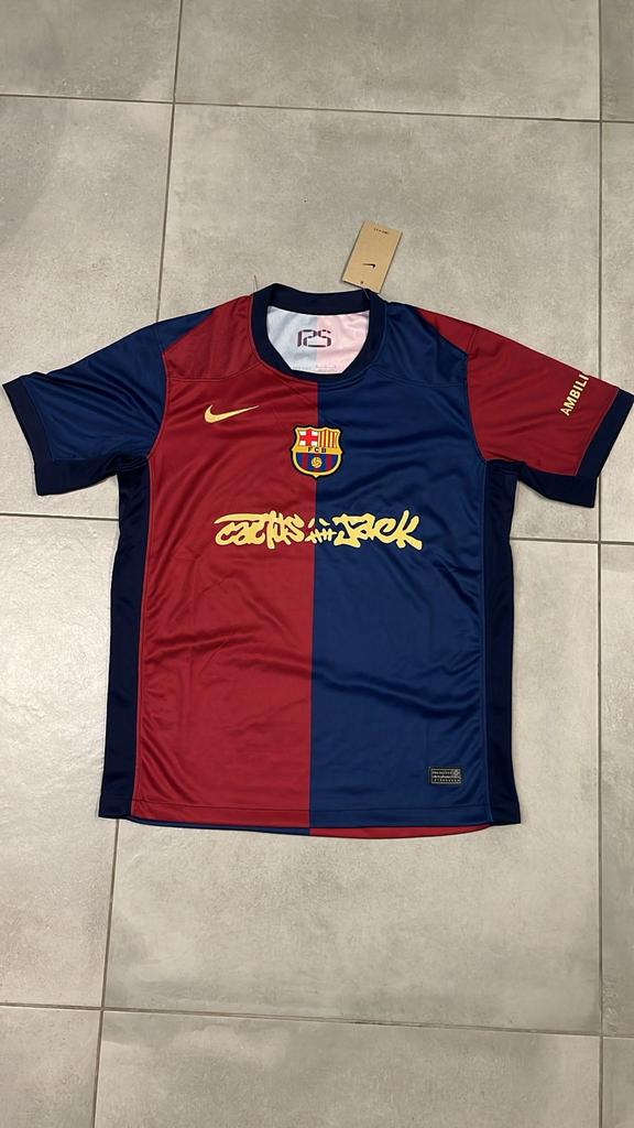 FC Barcelona voetbalshirt - Nieuw met kaartje - Maat M, Maat M, Ophalen of Verzenden, Nieuw, Shirt