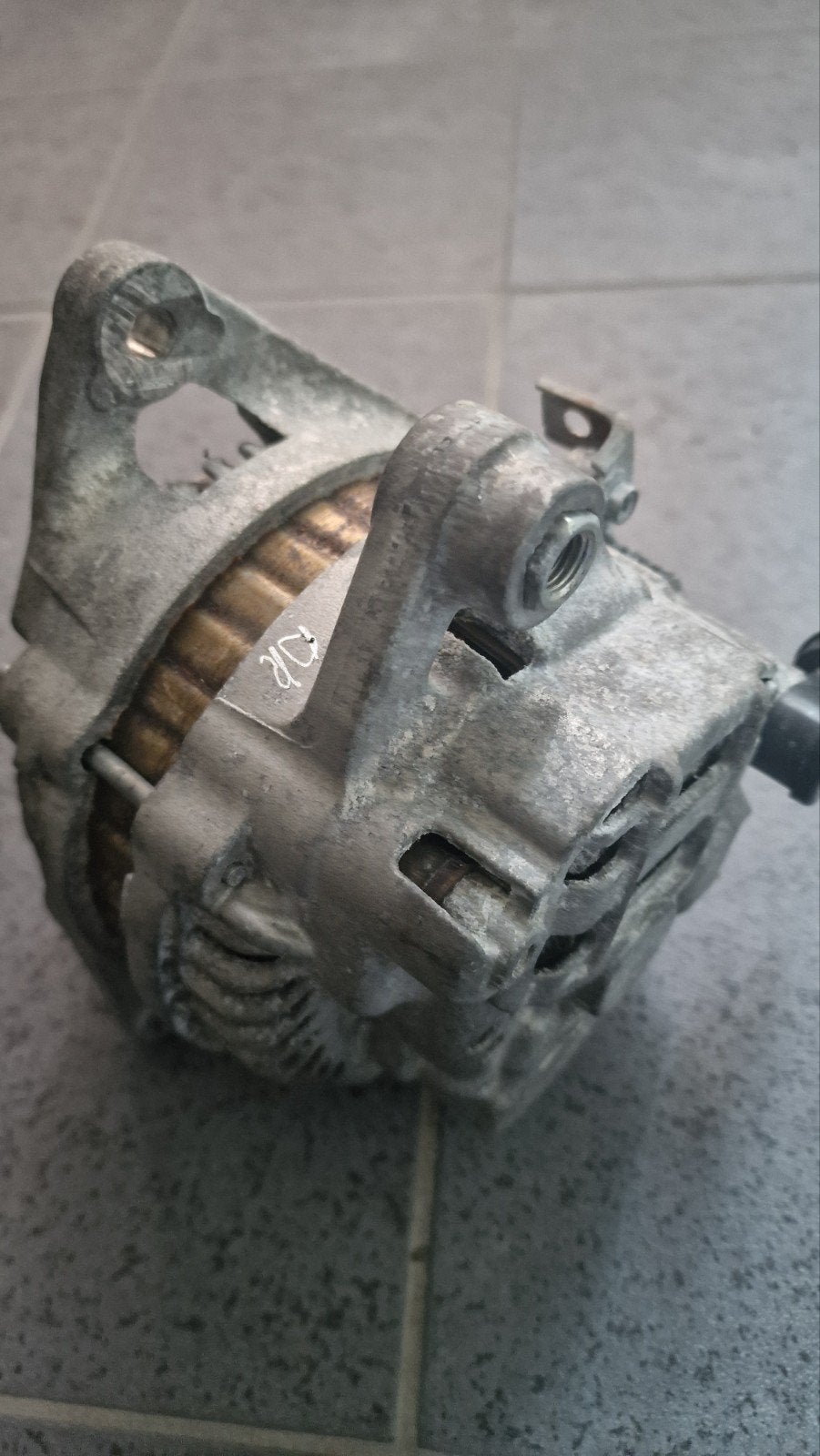 Dynamo Ford  , Mazda,  90A, Auto-onderdelen, Accu's en Toebehoren, Ophalen, Gereviseerd, Mazda