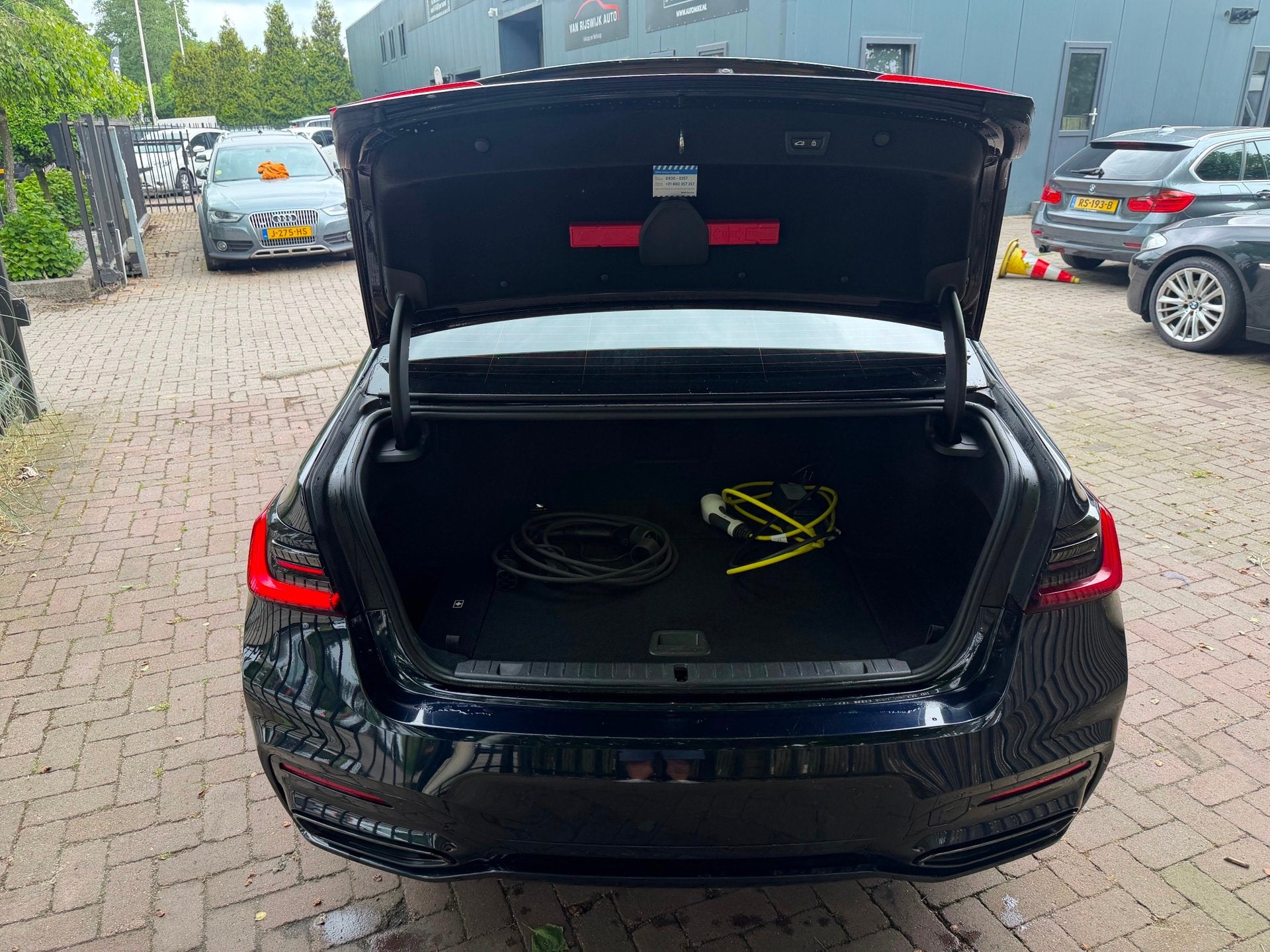 Foto 6 van BMW 7-serie 745Le xDrive M-Sport SOH91% 30990NETTO Full Opti