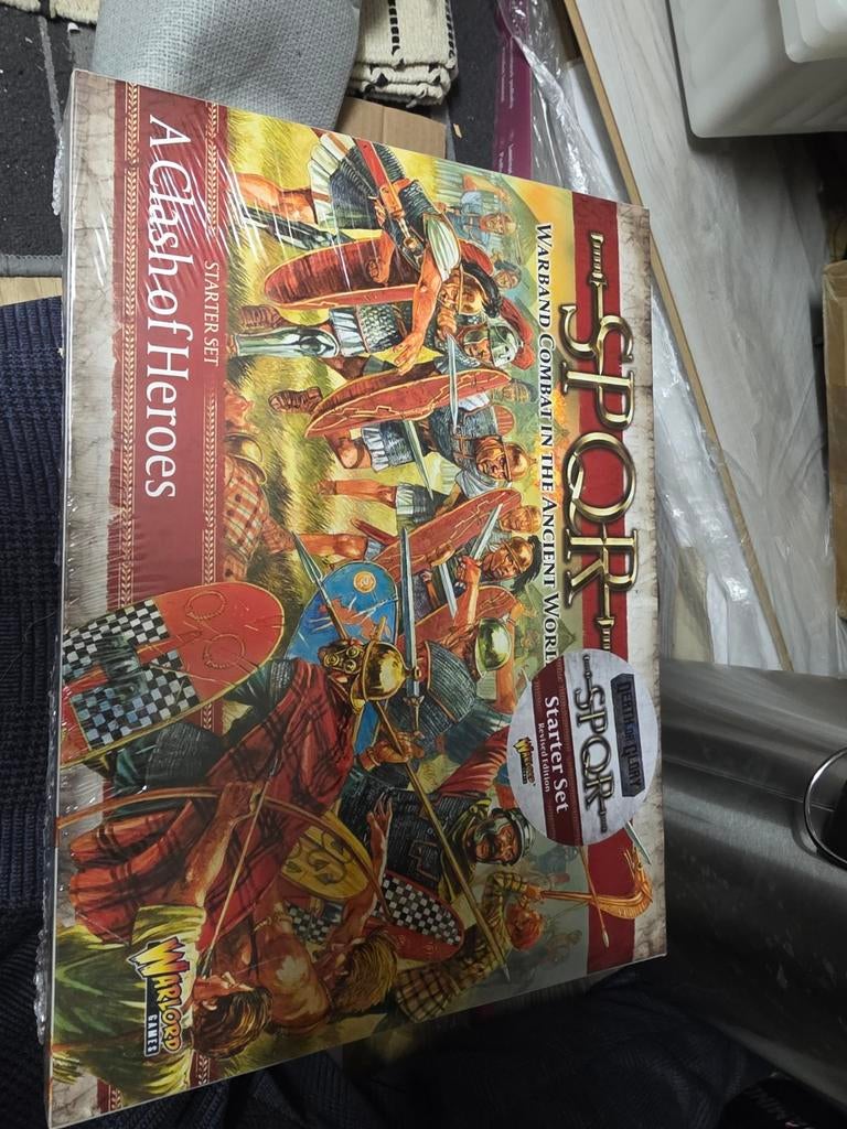 SPQR A Clash of Heroes Starter Set - Nieuw in doos, Ophalen of Verzenden, Nieuw, Historisch, Figuurtje(s)