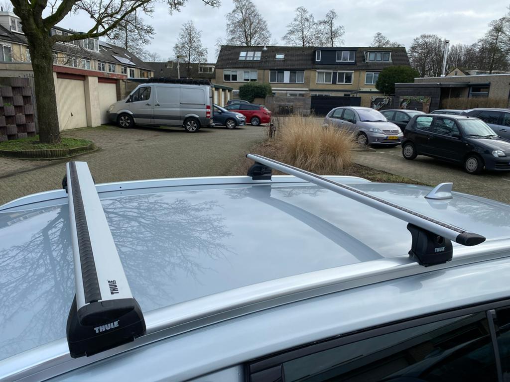 TE HUUR thule dakdragers Renault Scenic, Megane en Kadjar, Auto diversen, Dakdragers, Ophalen, Zo goed als nieuw
