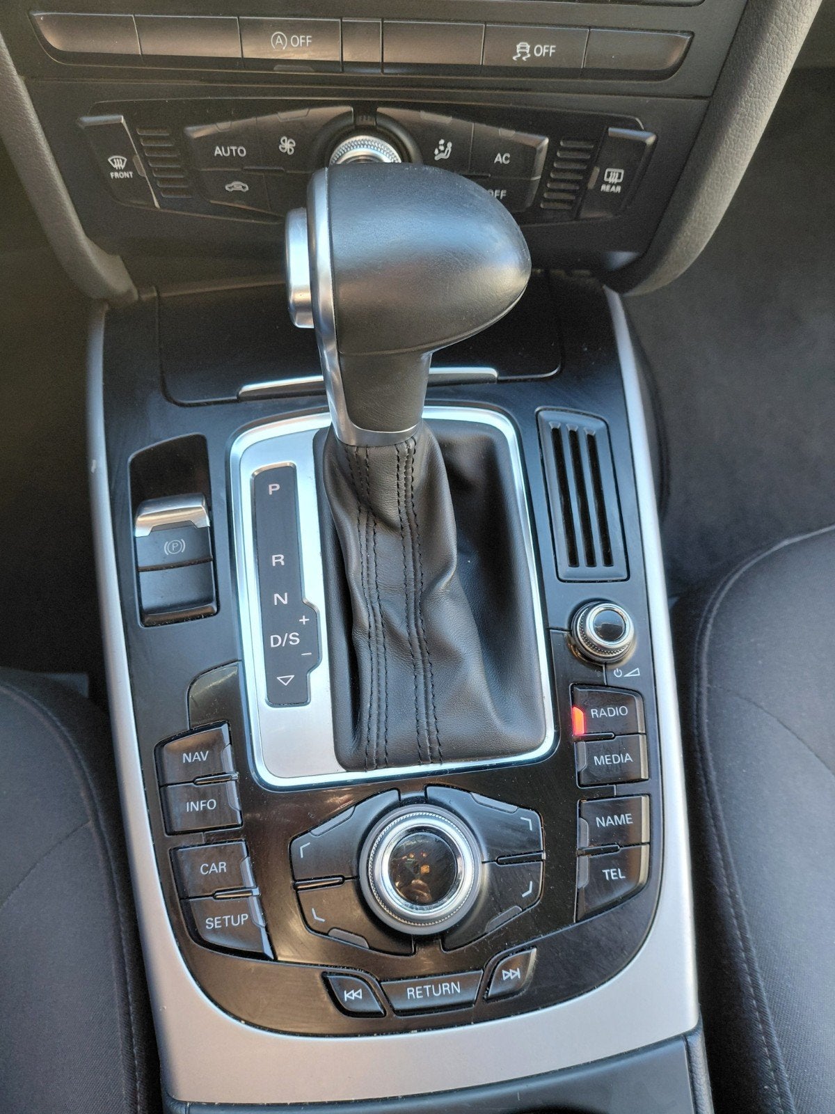 Foto 12 van Audi A4 1.8TFSI 125KW Avant. NIEUWE APK