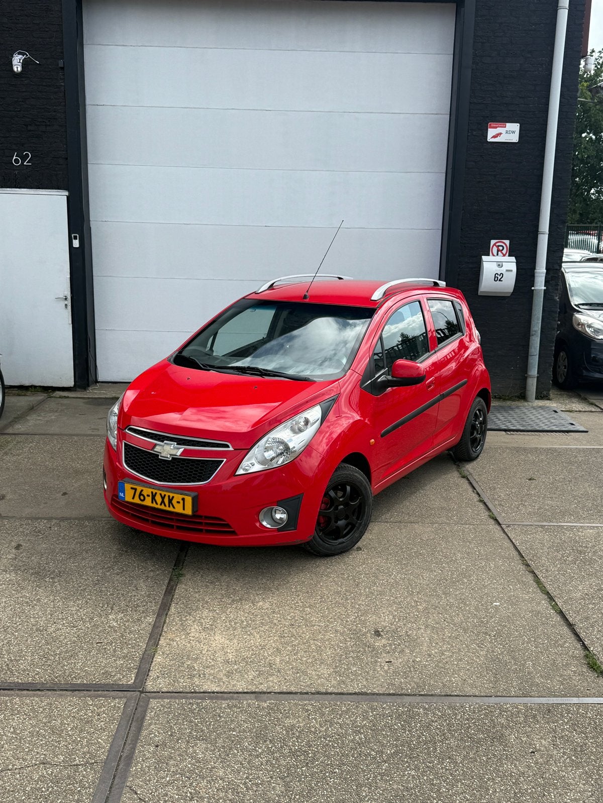 Chevrolet Spark 1.0 Bifuel 2010 (Airco/Nap/NewApk), Auto's, Chevrolet, Voorwielaandrijving, Zwart, 68 pk, Origineel Nederlands