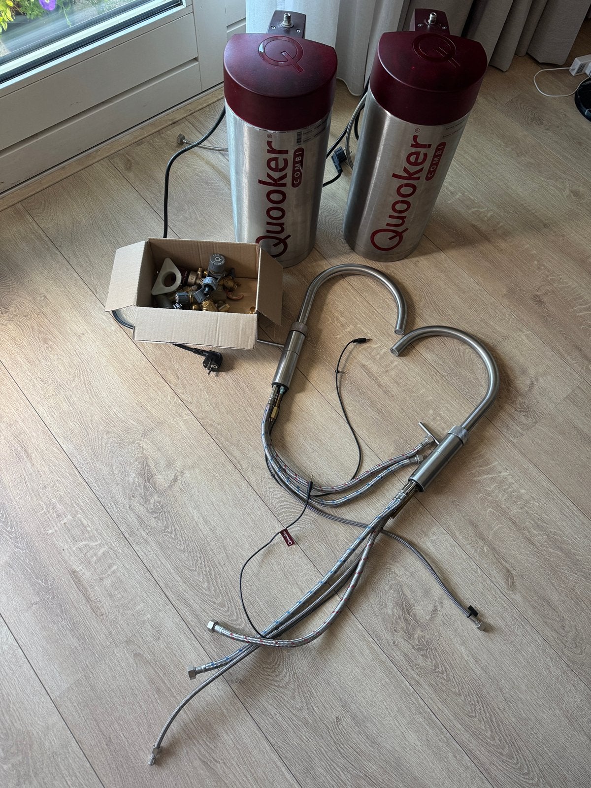 Quooker 2x vat 7lt  en 2 kranen ( zie omschrijving), 2 liter of meer, Ophalen