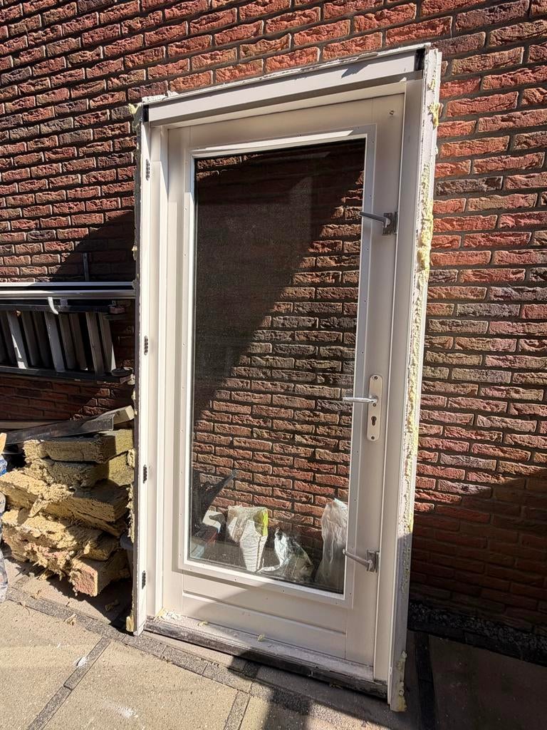 Buitendeur met kozijn HR++ Glas - hardhout wit/groen, Deurkozijn, Zo goed als nieuw, 150 tot 225 cm, Hout