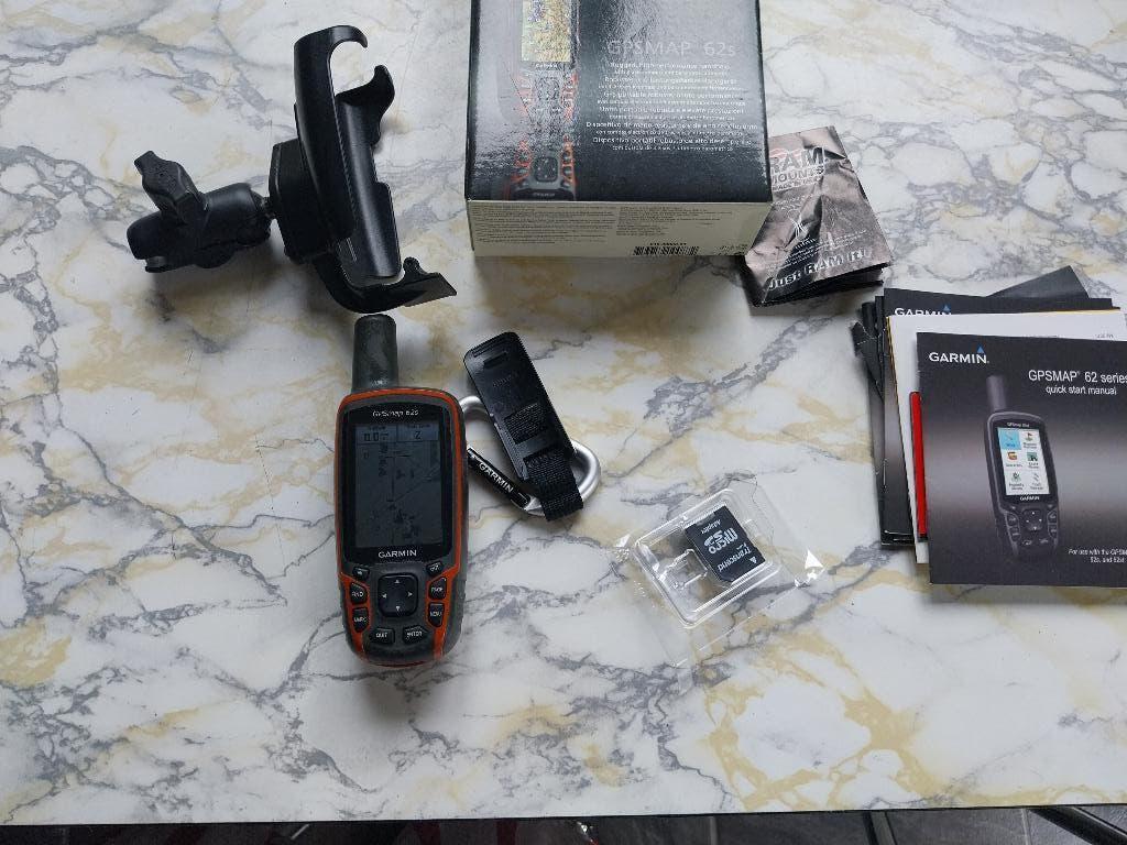 garmin GPSmap 62s met 3 kaarten, Sport en Fitness, Bergsport en Wandelen, Ophalen of Verzenden, Gebruikt, Navigatie of Gps