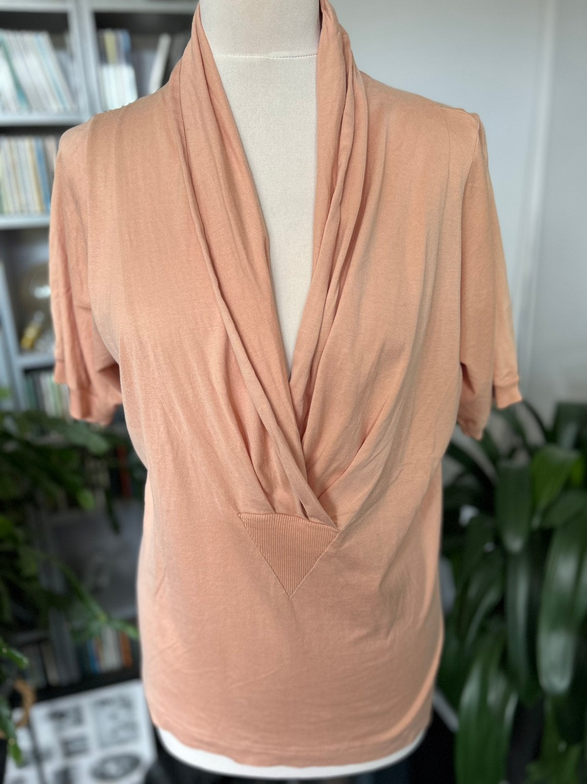Dries van Noten top zalmkleur mt M, Ophalen of Verzenden, Zo goed als nieuw, Maat 38/40 (M), Korte mouw