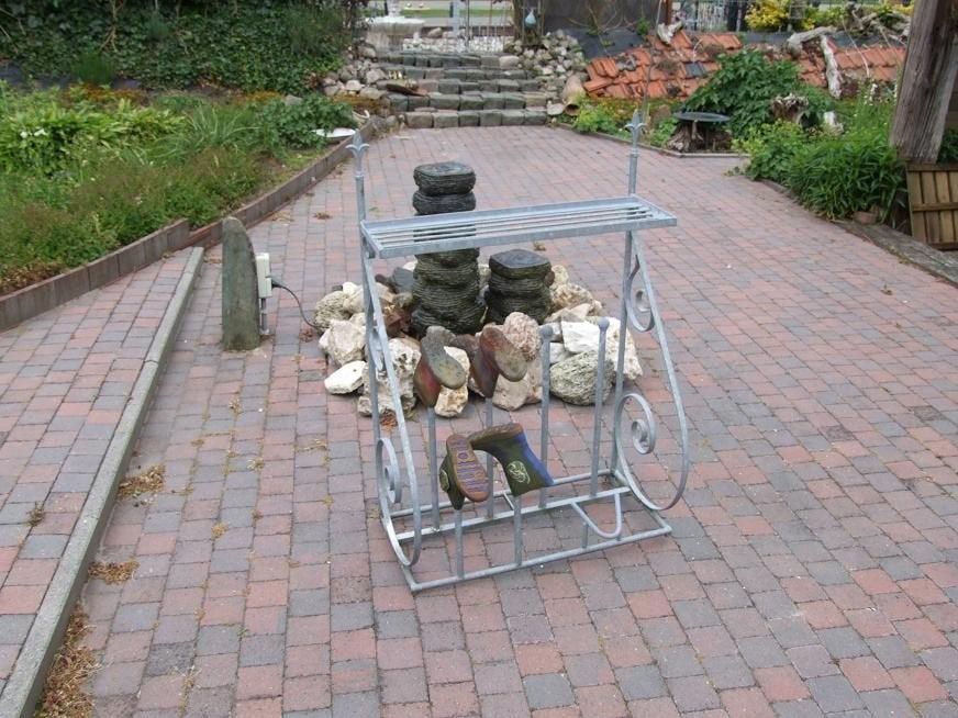 Laarzenrek, Ophalen, Nieuw