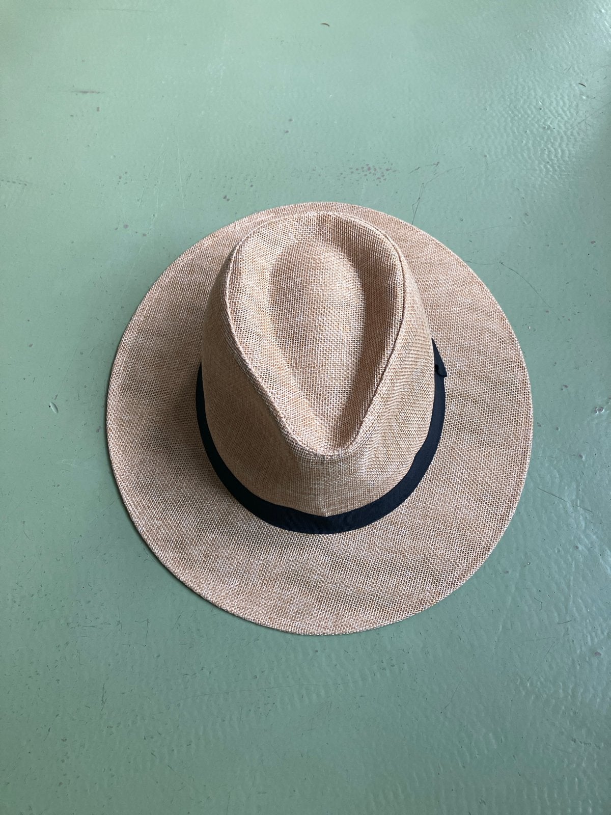 Stijlvolle beige hoed, maat 60, Kleding | Dames, Ophalen of Verzenden, Gedragen, 58 cm (L, 7¼ inch) of meer, Hoed