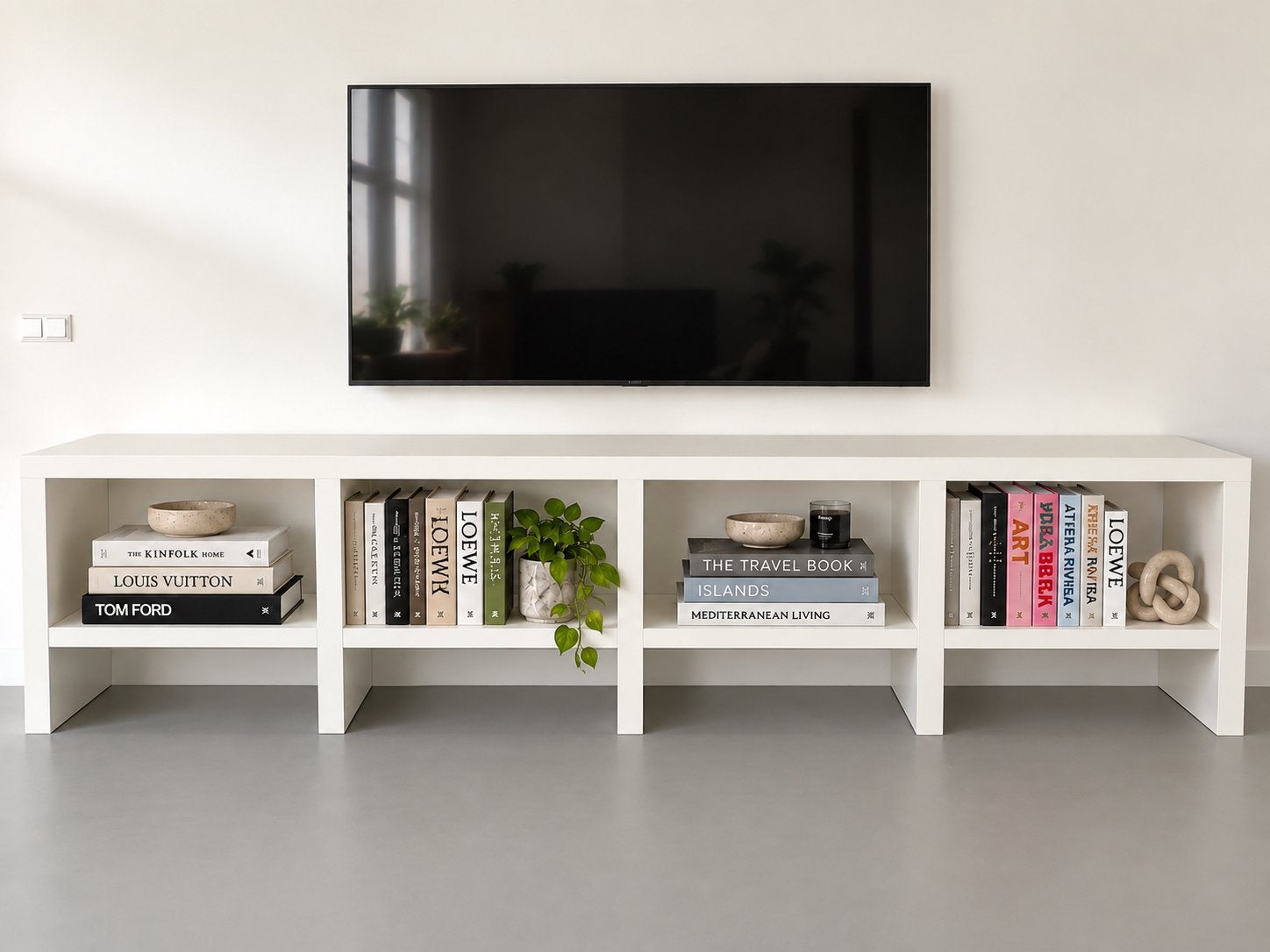 Strak wit tv-meubel/dressoir met 4 open vakken, Ophalen, Zo goed als nieuw, 200 cm of meer, Minder dan 100 cm