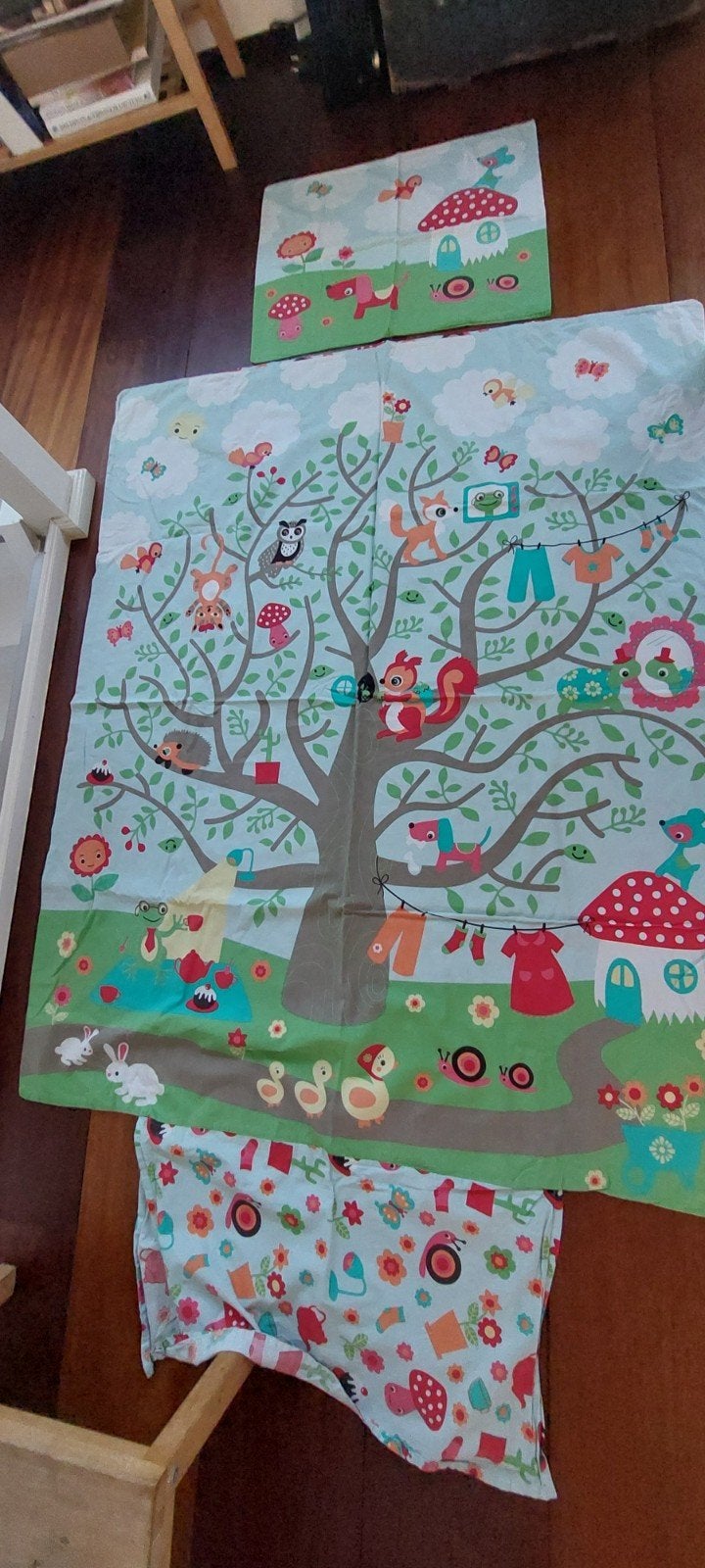 Kinder dekbedovertrek 140x110cm met kussenhoes, Gebruikt, Dekbedovertrek, Dubbelzijdig, Ophalen of Verzenden