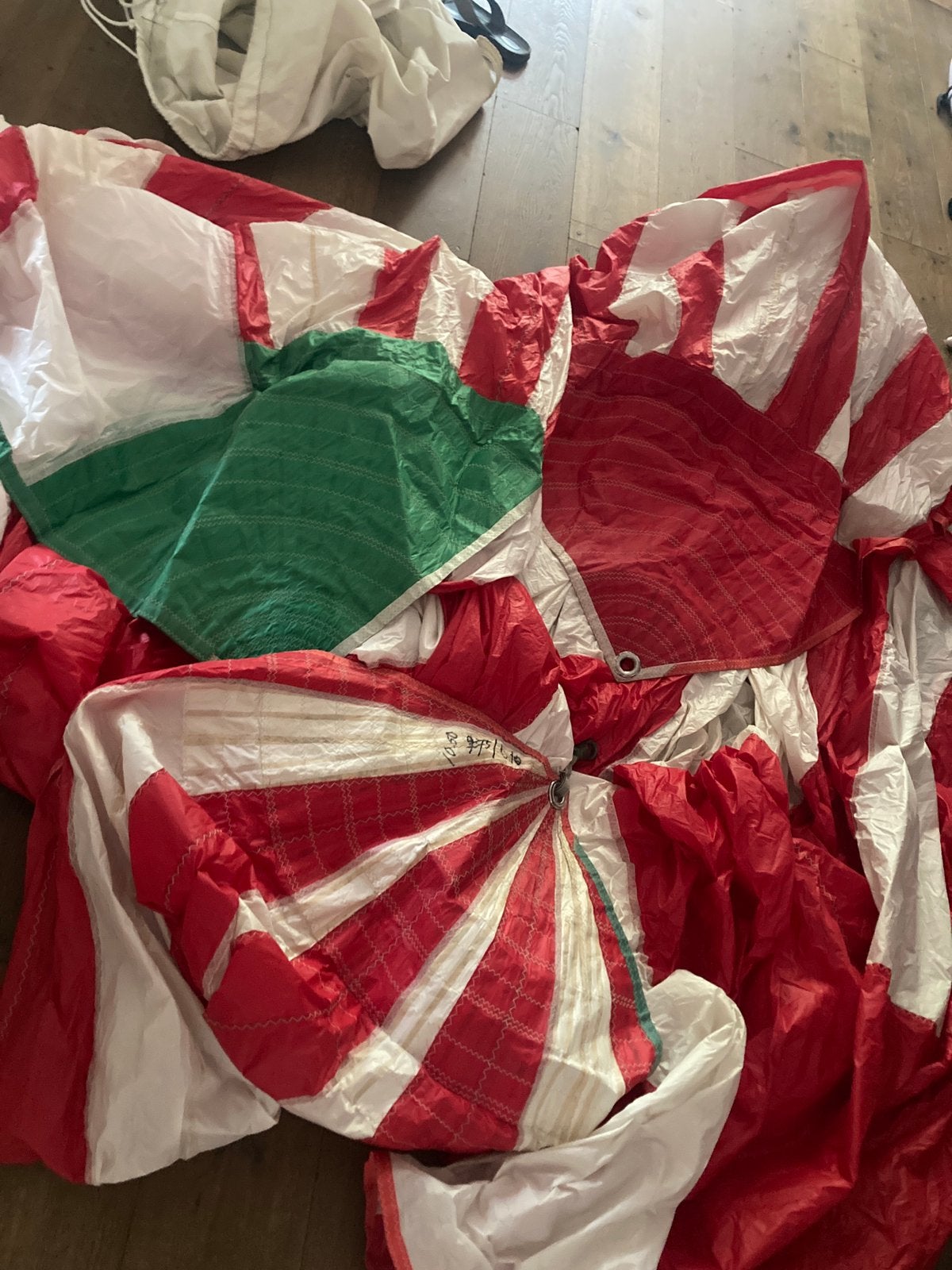 Mooie triradiale spinnaker ZL10,5 OL 6,2, Ophalen of Verzenden, Zo goed als nieuw, Spinnaker