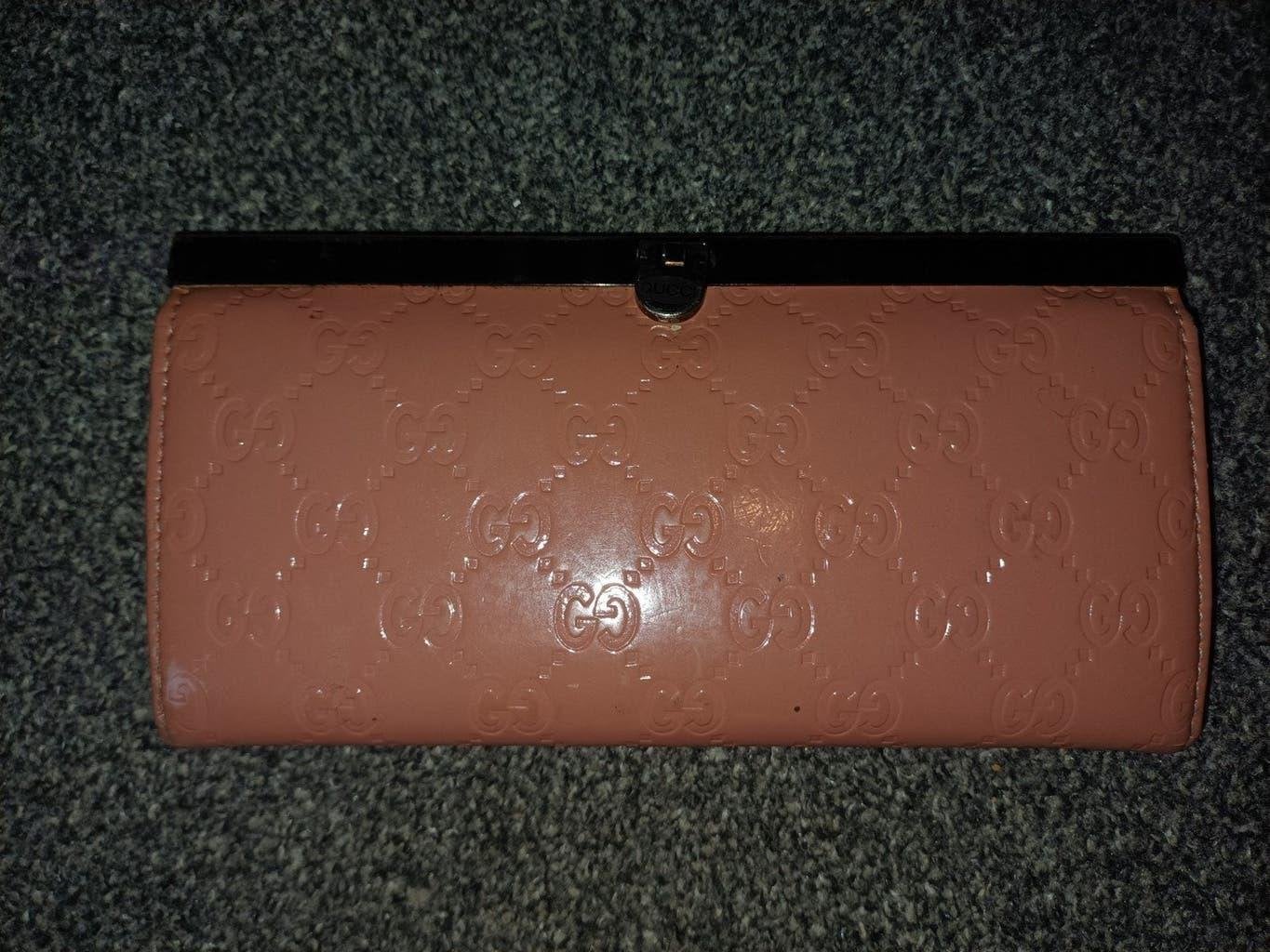 Roze portemonnee van het merk GUCCI, Sieraden, Tassen en Uiterlijk, Overige merken, Gebruikt, Ophalen of Verzenden, Roze