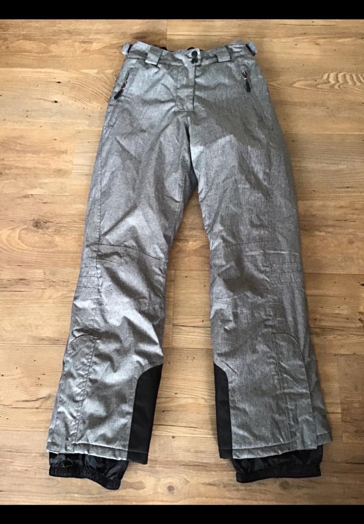 Crivit skibroek, maat 36, grijs met een werkje. Sneeuwbroek., Kleding | Dames, Wintersportkleding, Ophalen of Verzenden, Zo goed als nieuw