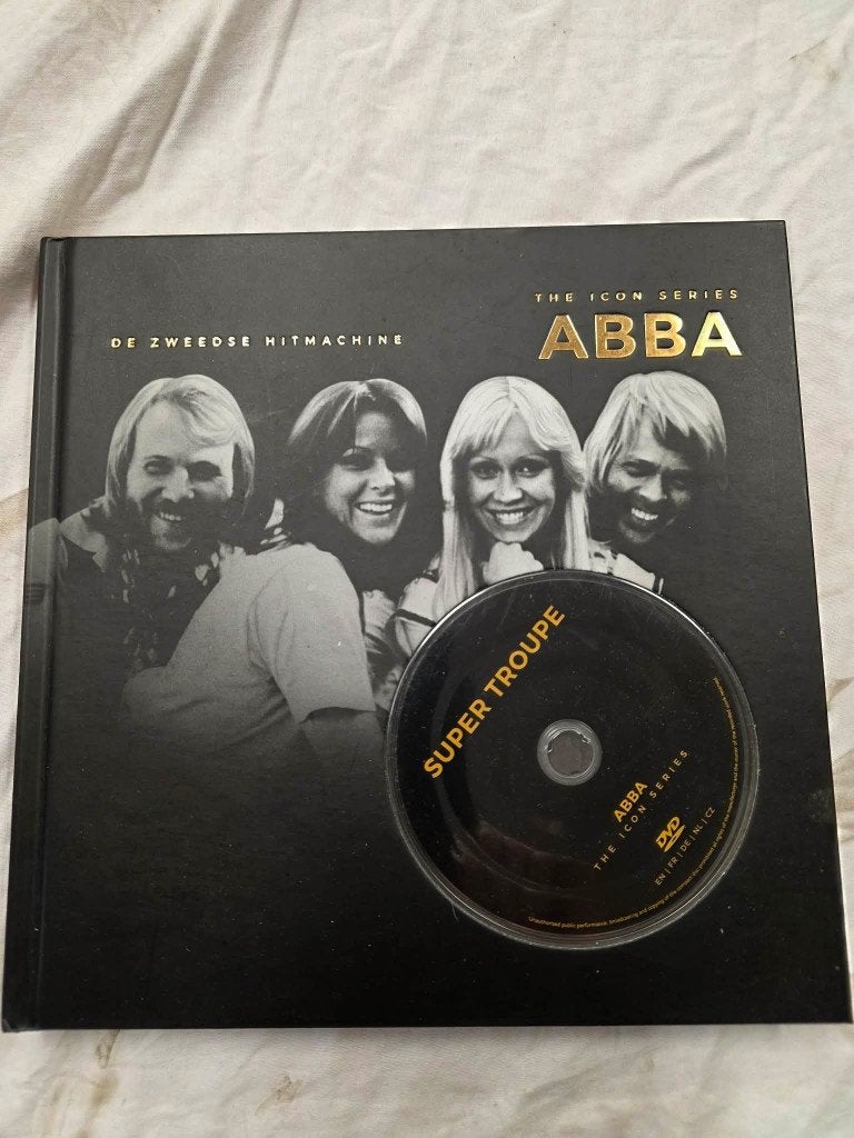 abba boek met dvd, Ophalen of Verzenden, Zo goed als nieuw, Onbekend, Film, Tv en Media