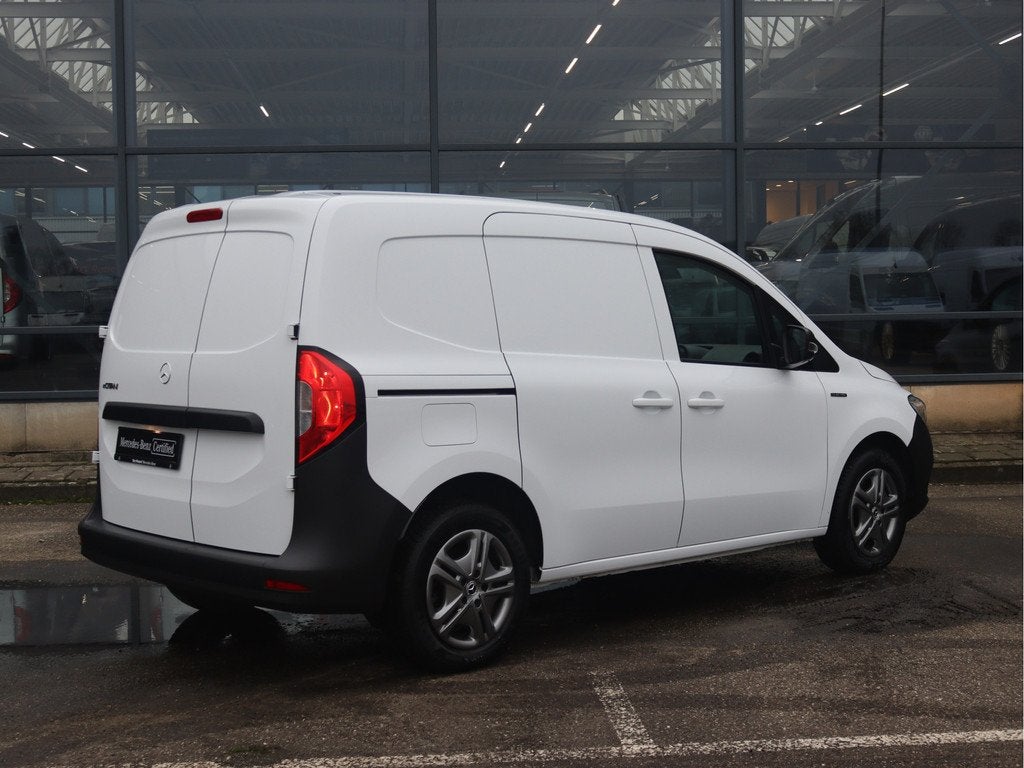 Mercedes-Benz eCitan 112 Pro L1 51 kWh | CLIMA/SNELLADEN/NAV, Auto's, Bestelauto's, Stof, Gebruikt, Zwart, Mercedes-Benz