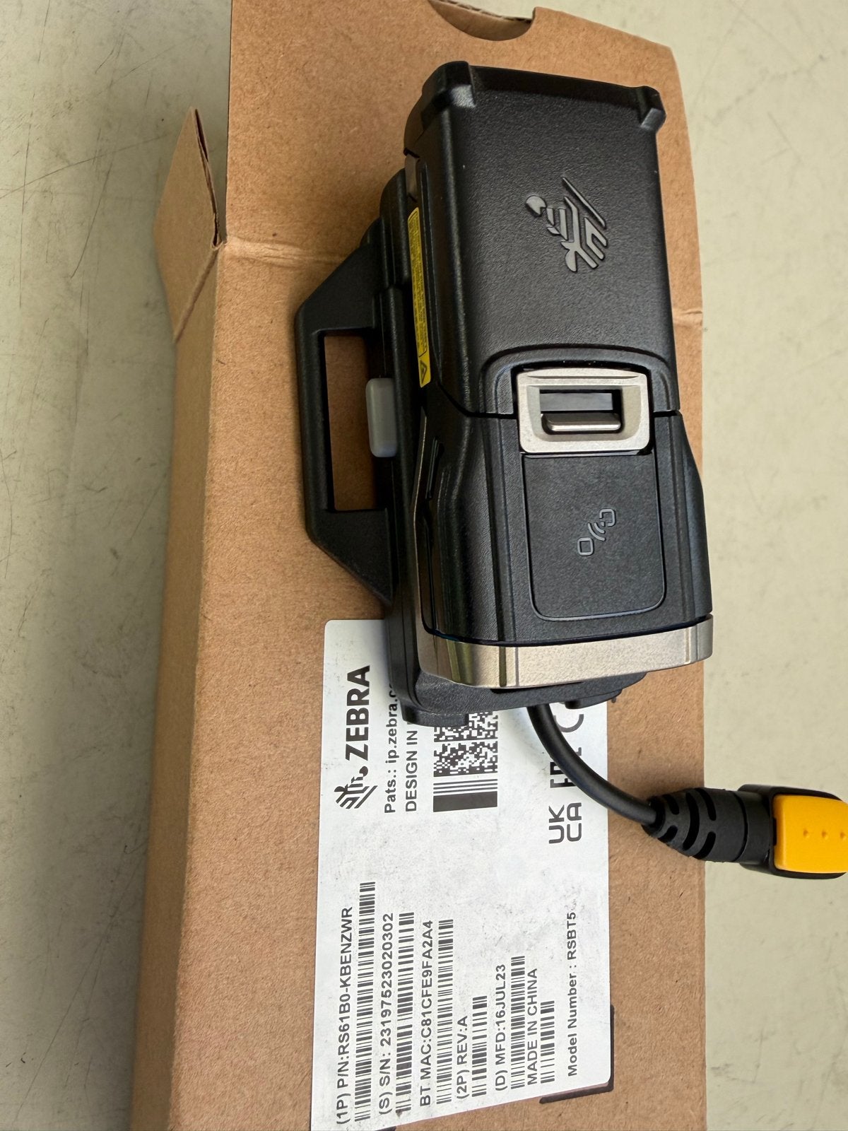 Zebra RS6100 Ring Scanner met 8-slots lader, Computers en Software, Ophalen of Verzenden