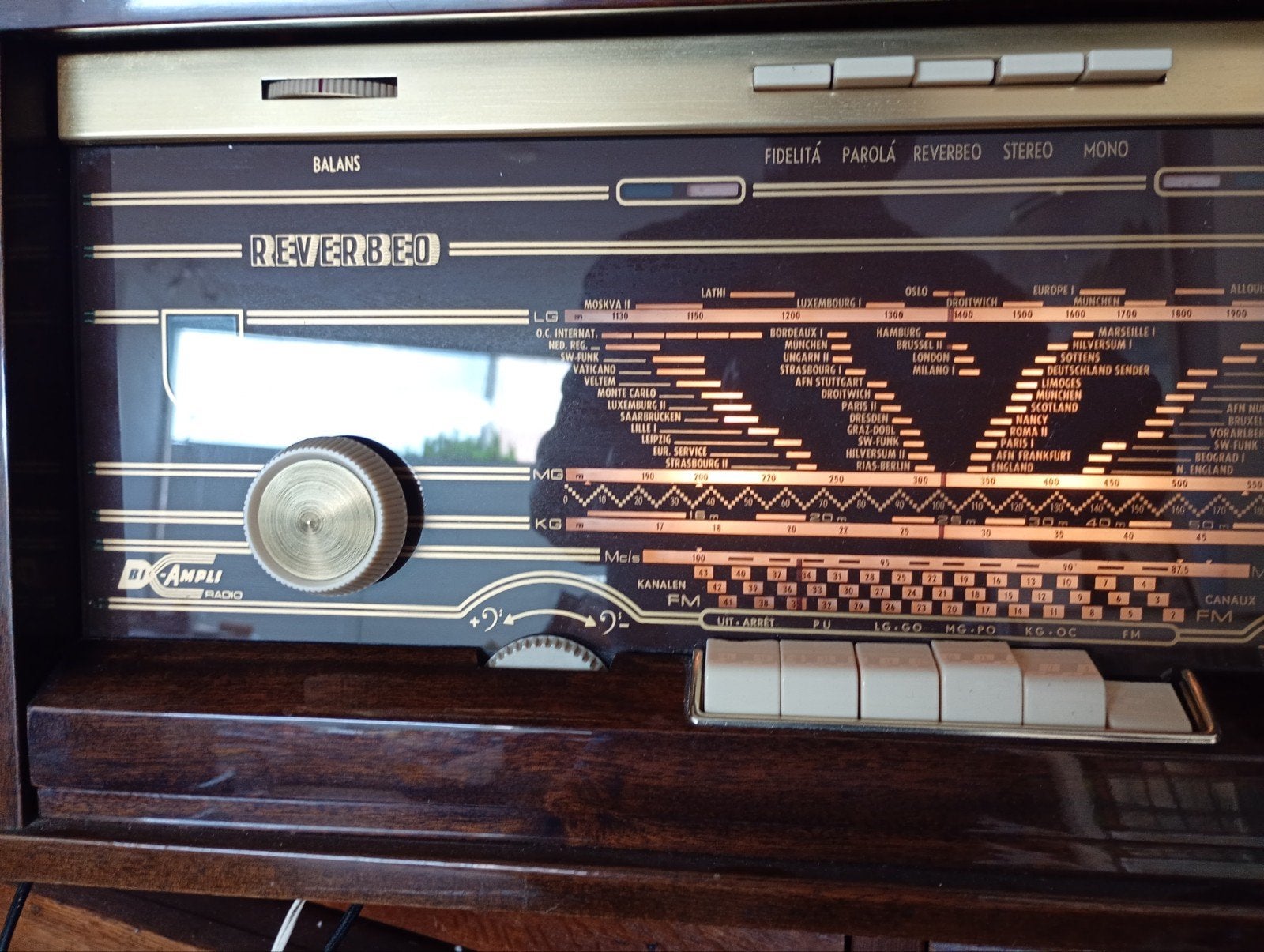Schitterende vintage Philips Reverbeo Stereo Buizenradio, Ophalen, Gebruikt, Radio