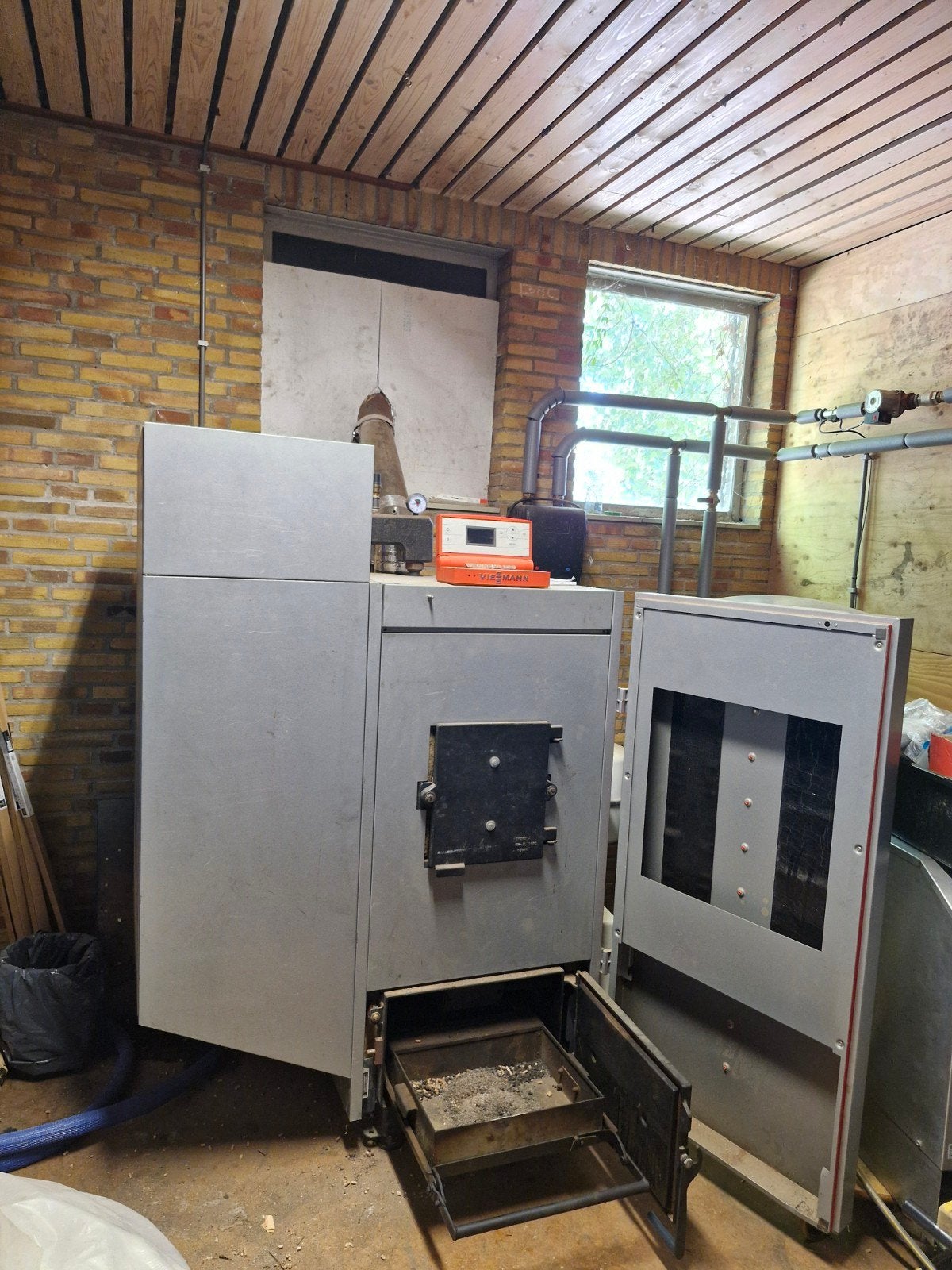 Viessmann Vitoligno 300-P Pelletkachel/ketel, Ophalen, Gebruikt, Cv-ketel of Combi-ketel, 60 tot 150 cm