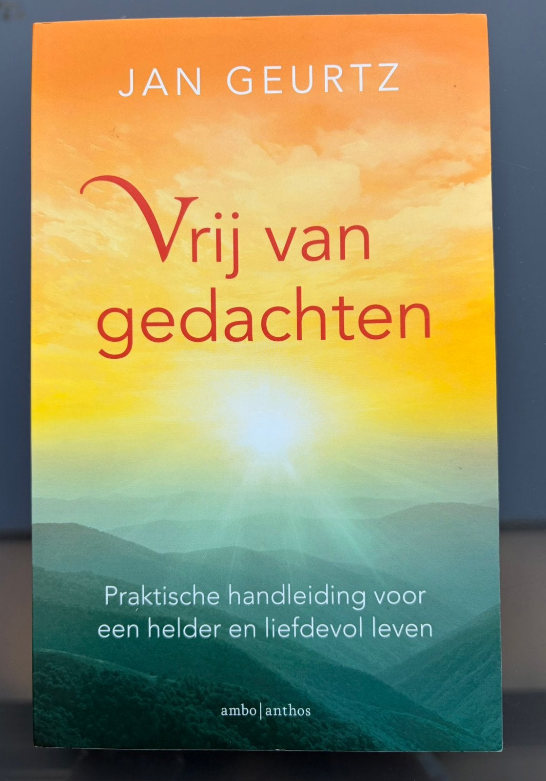 Jan Geurtz - Vrij van gedachten, Boeken, Ophalen of Verzenden, Jan Geurtz, Ontwikkelingspsychologie, Zo goed als nieuw