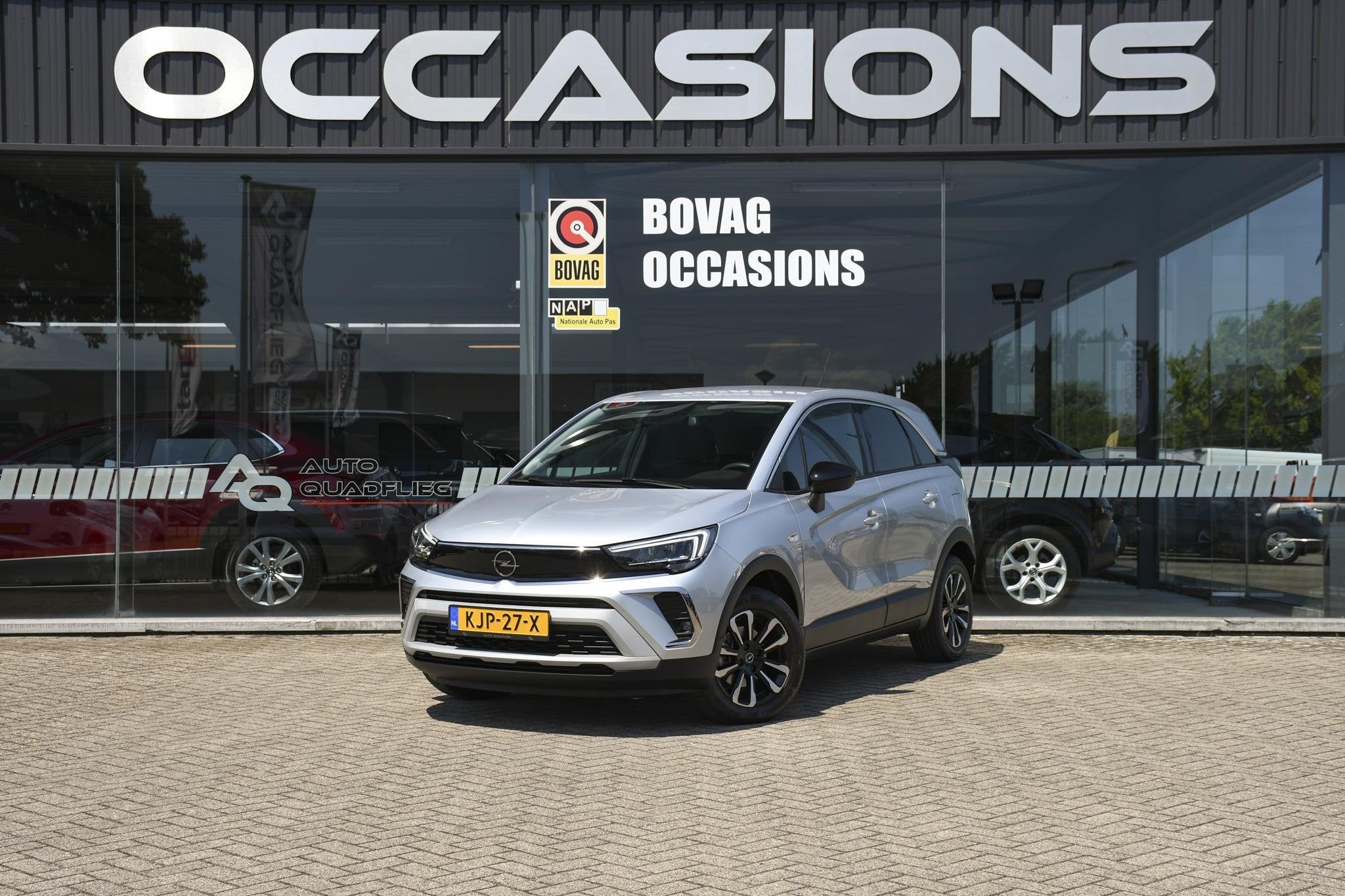 Opel Crossland 1.2 Turbo Elegance APPLE CARPLAY/ NAVIGATIE/, Auto's, 12 maanden, Gebruikt, 1199 cc, Handgeschakeld