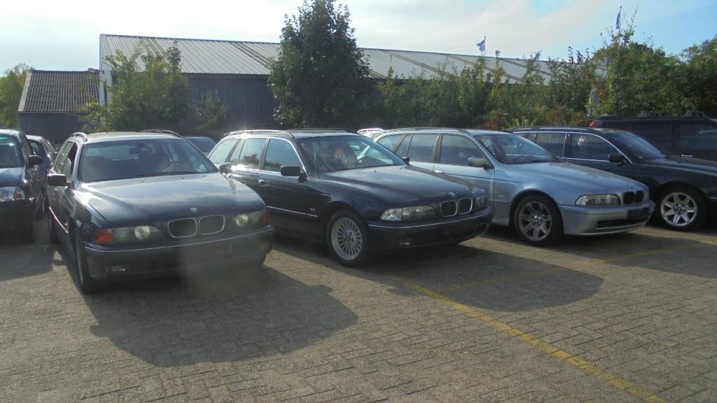 carrosserie onderdelen voor bmw 5 model e39, Gebruikt, Ophalen of Verzenden, BMW, Voor
