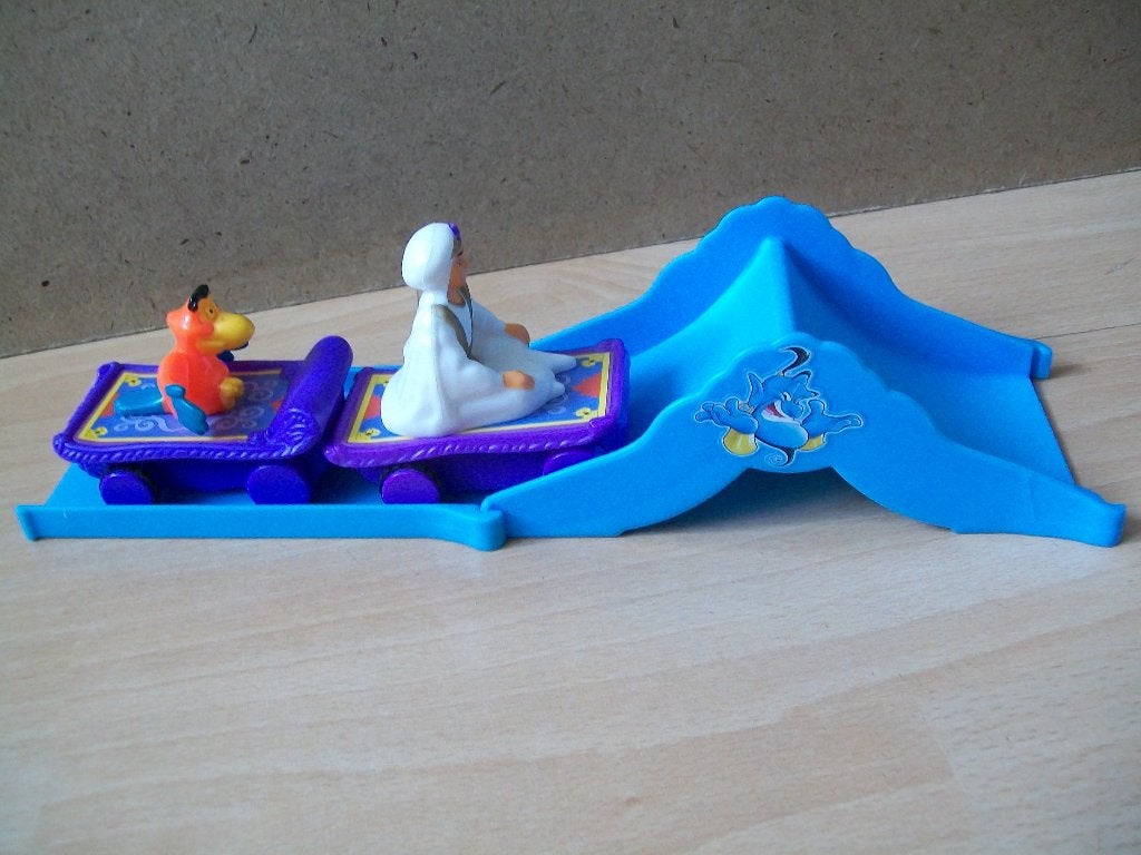 McDonald's speeltjes Aladdin en Iago z.g.a.n., Ophalen of Verzenden, Overige figuren, Zo goed als nieuw, Beeldje of Figuurtje