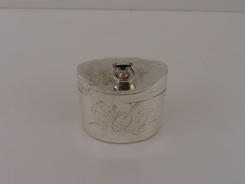 Zilveren lodereindoosje                                 Z176, Antiek en Kunst, Ophalen of Verzenden, Zilver